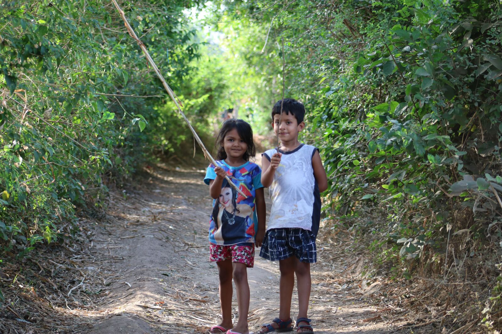 Canon EOS 750D (EOS Rebel T6i / EOS Kiss X8i) sample photo. Children, boy, happy photography