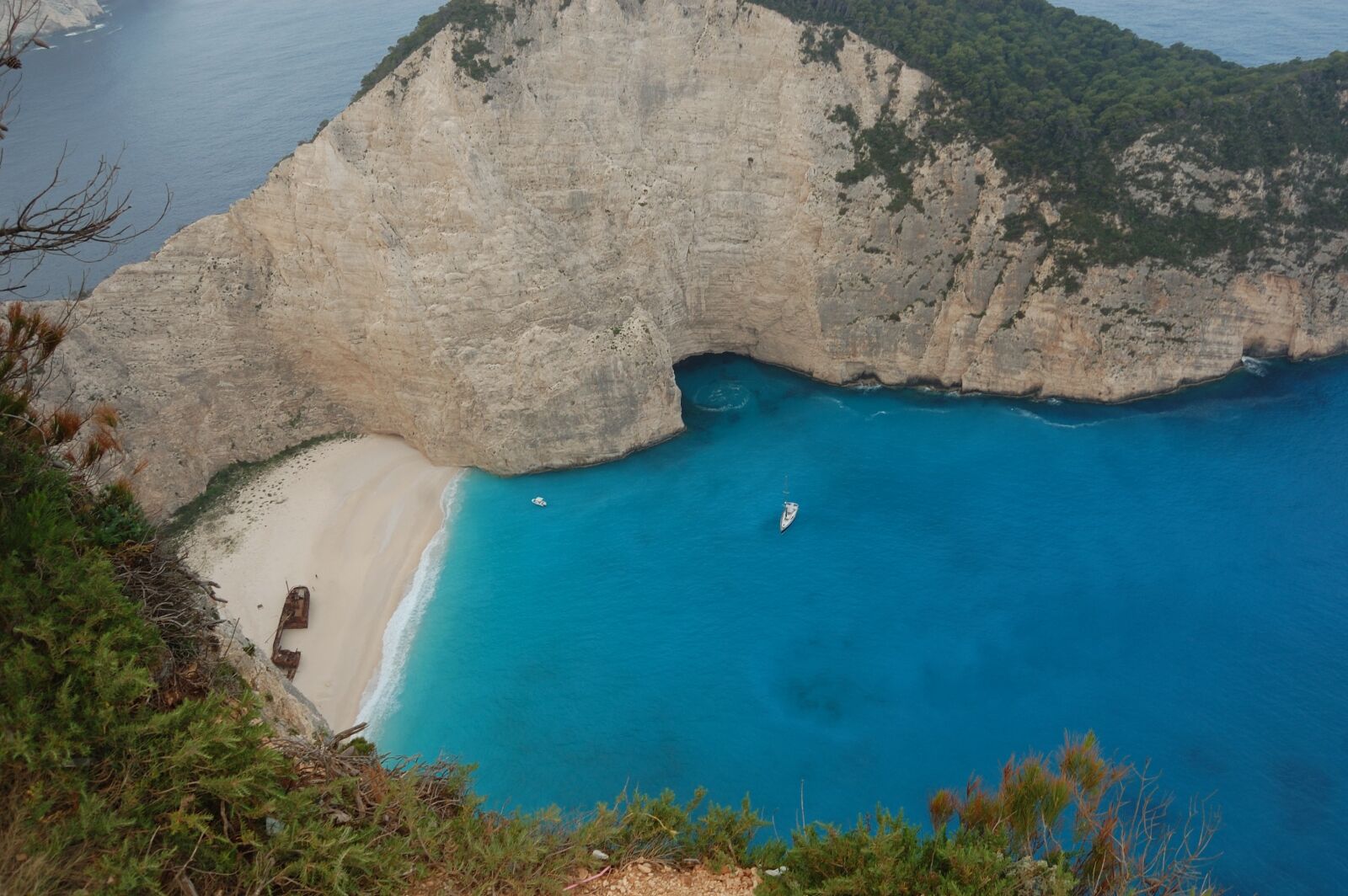 Nikon D40 sample photo. Zdzis, cove, wrecks photography