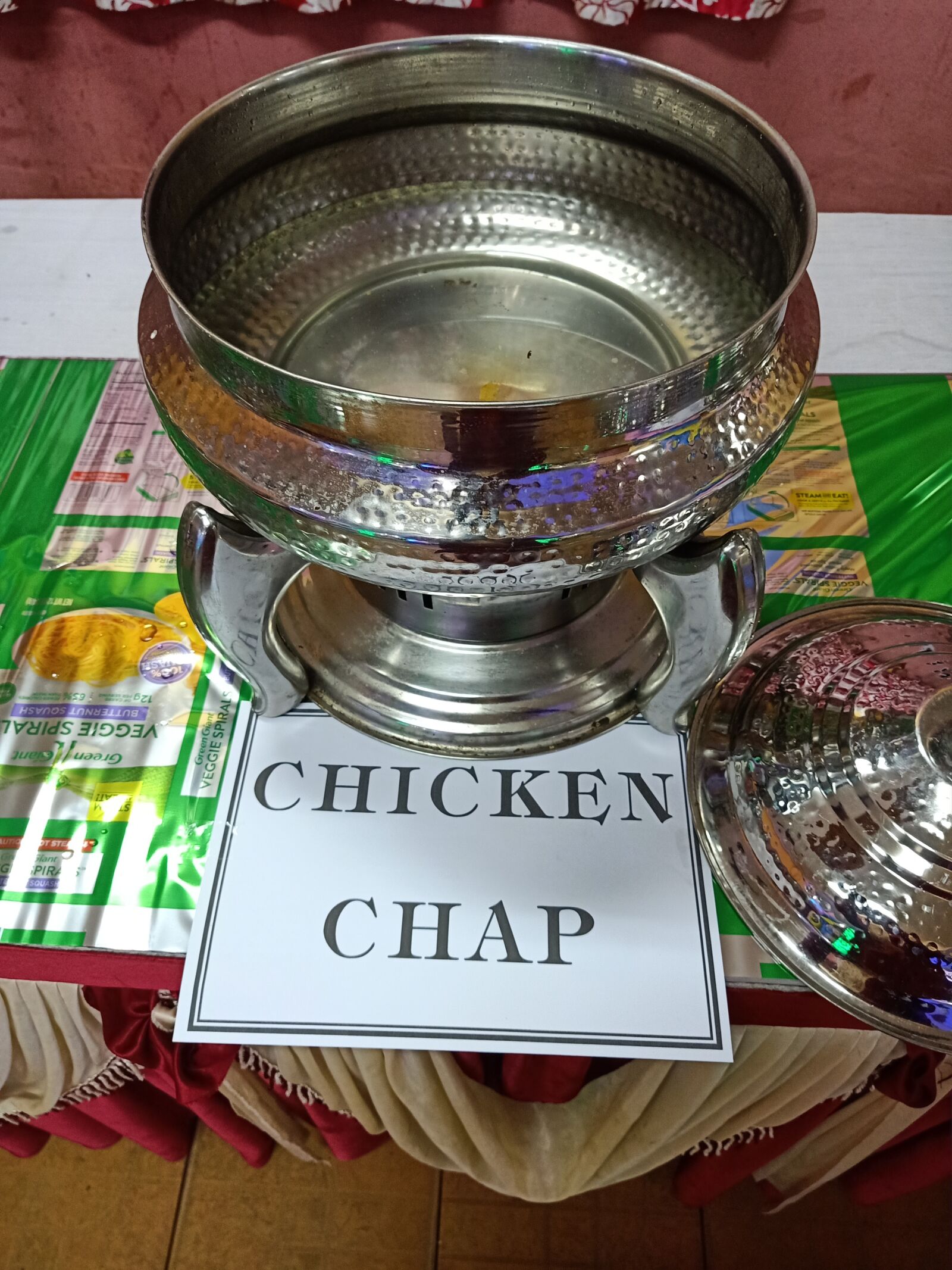 OPPO F11 sample photo. Chicken, food container, container photography