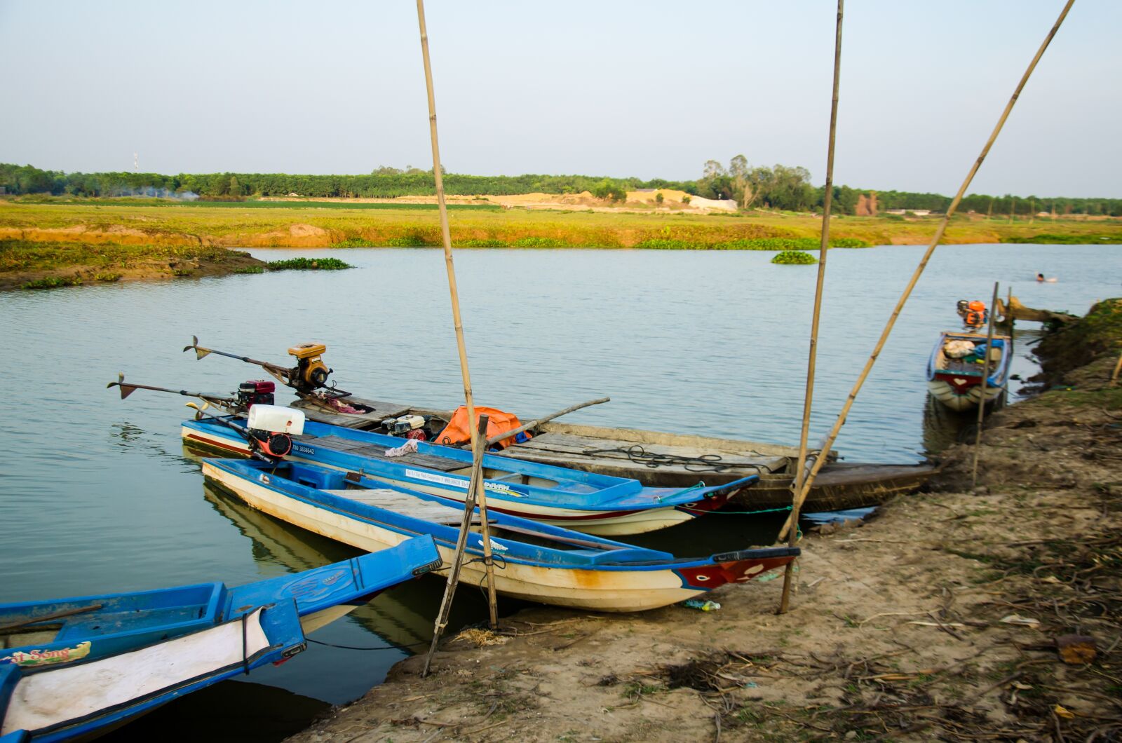 Nikon D5100 sample photo. The boat, chair, sunset photography