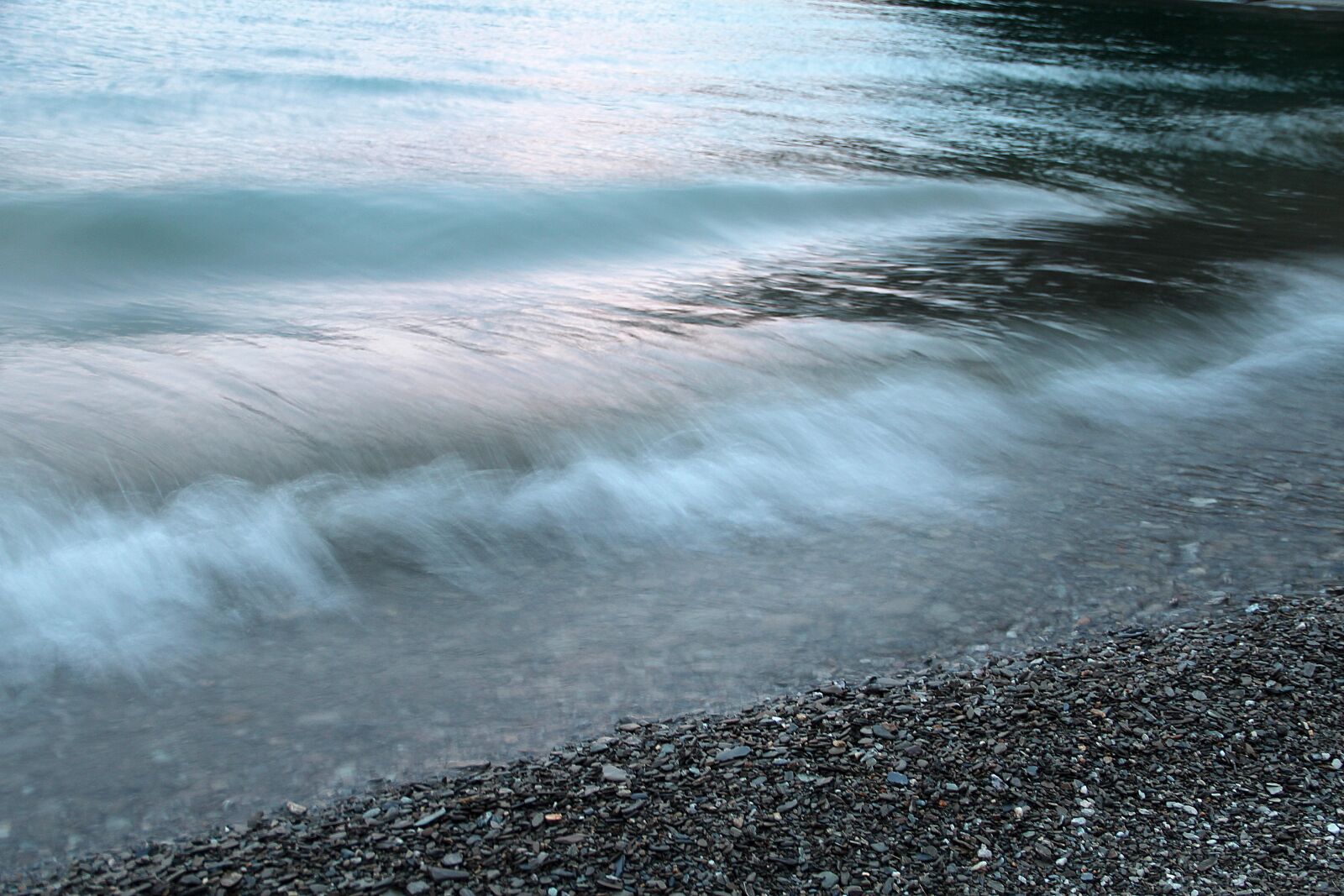 Canon EOS 600D (Rebel EOS T3i / EOS Kiss X5) sample photo. Wave, water, sea photography