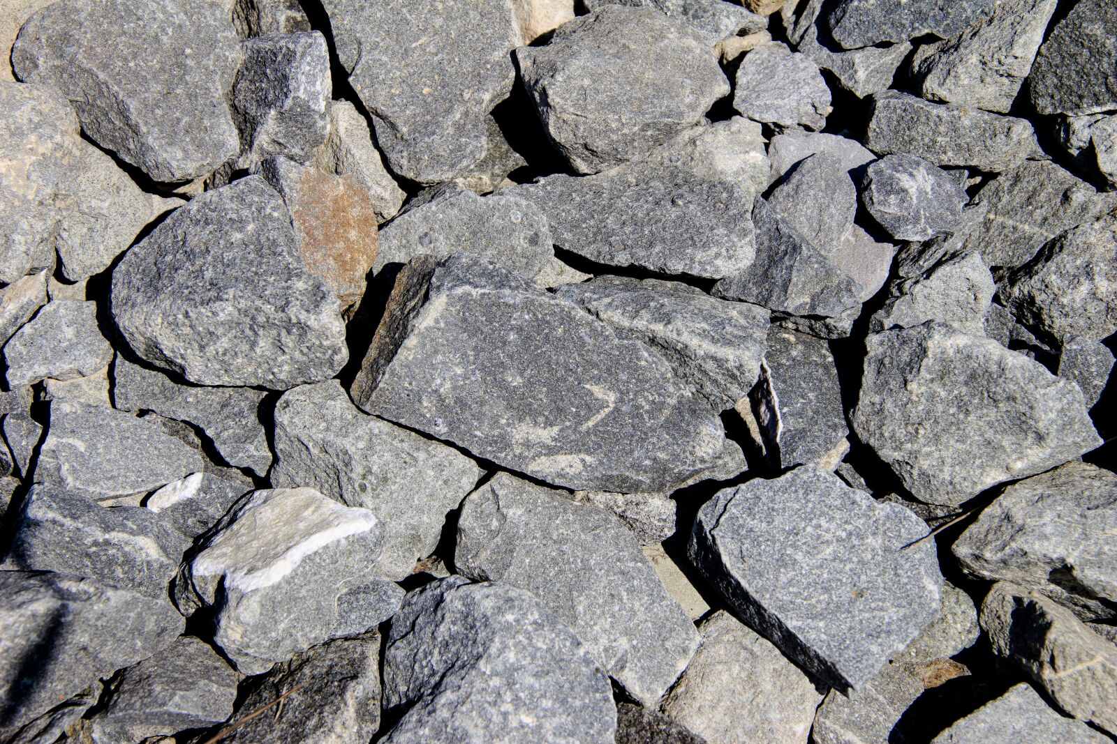 Canon EOS 650D (EOS Rebel T4i / EOS Kiss X6i) sample photo. Background, stones, texture photography