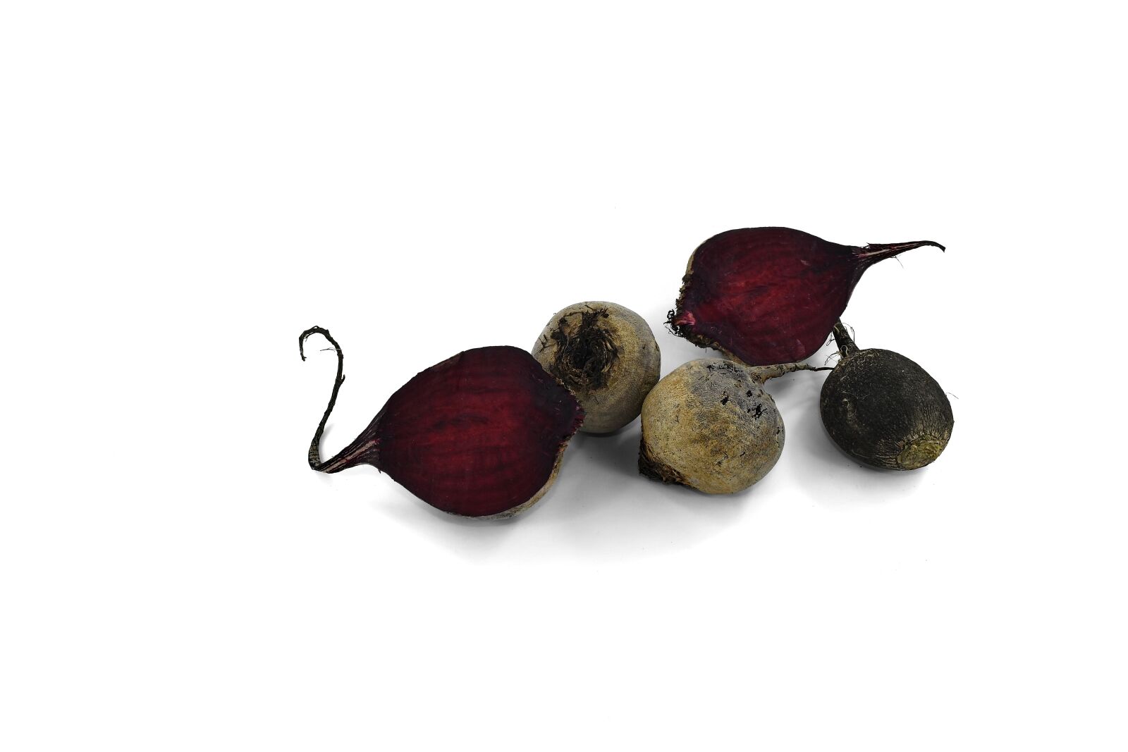 Nikon D5500 sample photo. Agriculture, beetroot, half, products photography