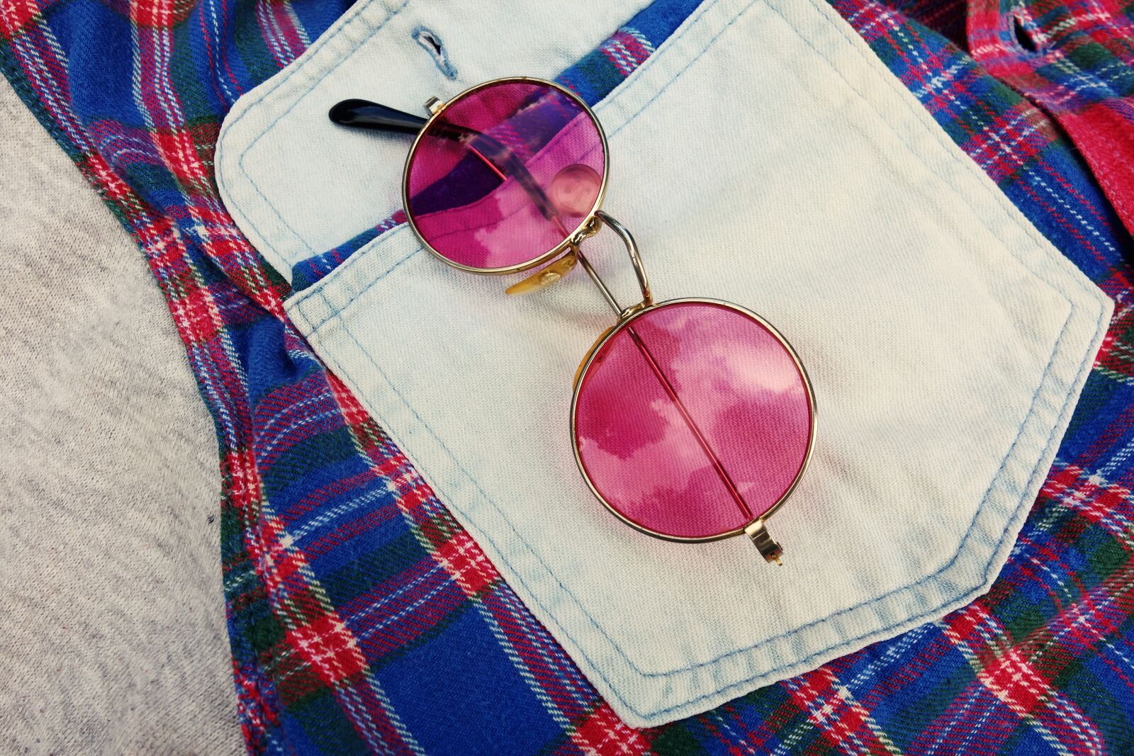 Sony Cyber-shot DSC-RX100 sample photo. Glasses, lens, frame photography