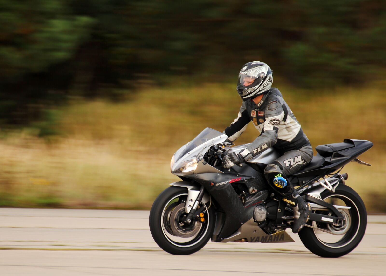 Canon EOS 60D sample photo. Motorcycle, race, adrenaline photography