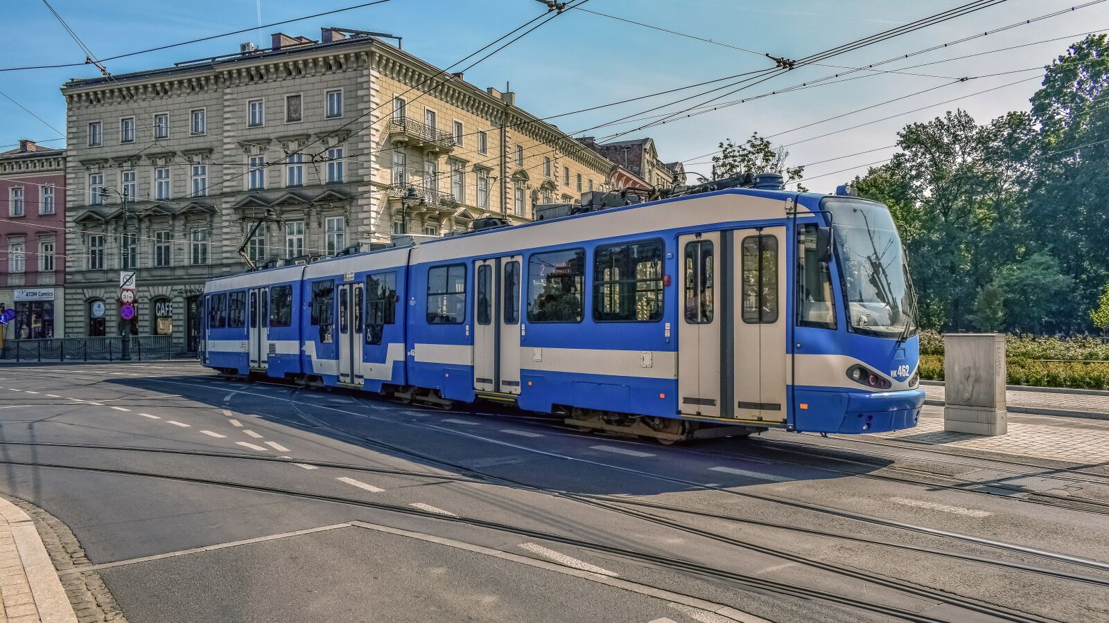Nikon D3300 sample photo. Tram, city, urban photography