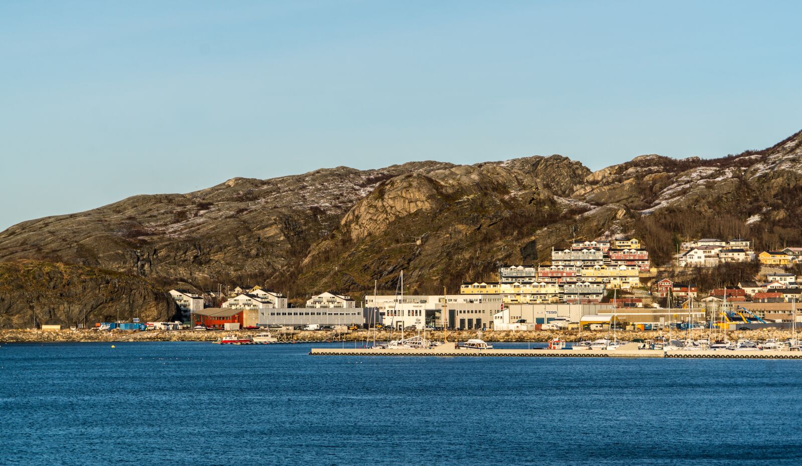 Sony a7R II + Sony FE 24-240mm F3.5-6.3 OSS sample photo. Norway, coastline, architecture photography