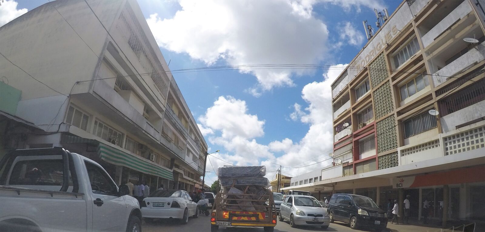GoPro Hero5 Black sample photo. Appartment, building, city, drive photography