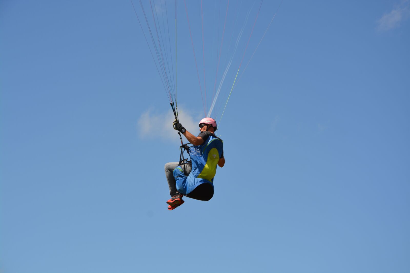 Nikon D5200 sample photo. Paragliding, paraglider, sports activities photography
