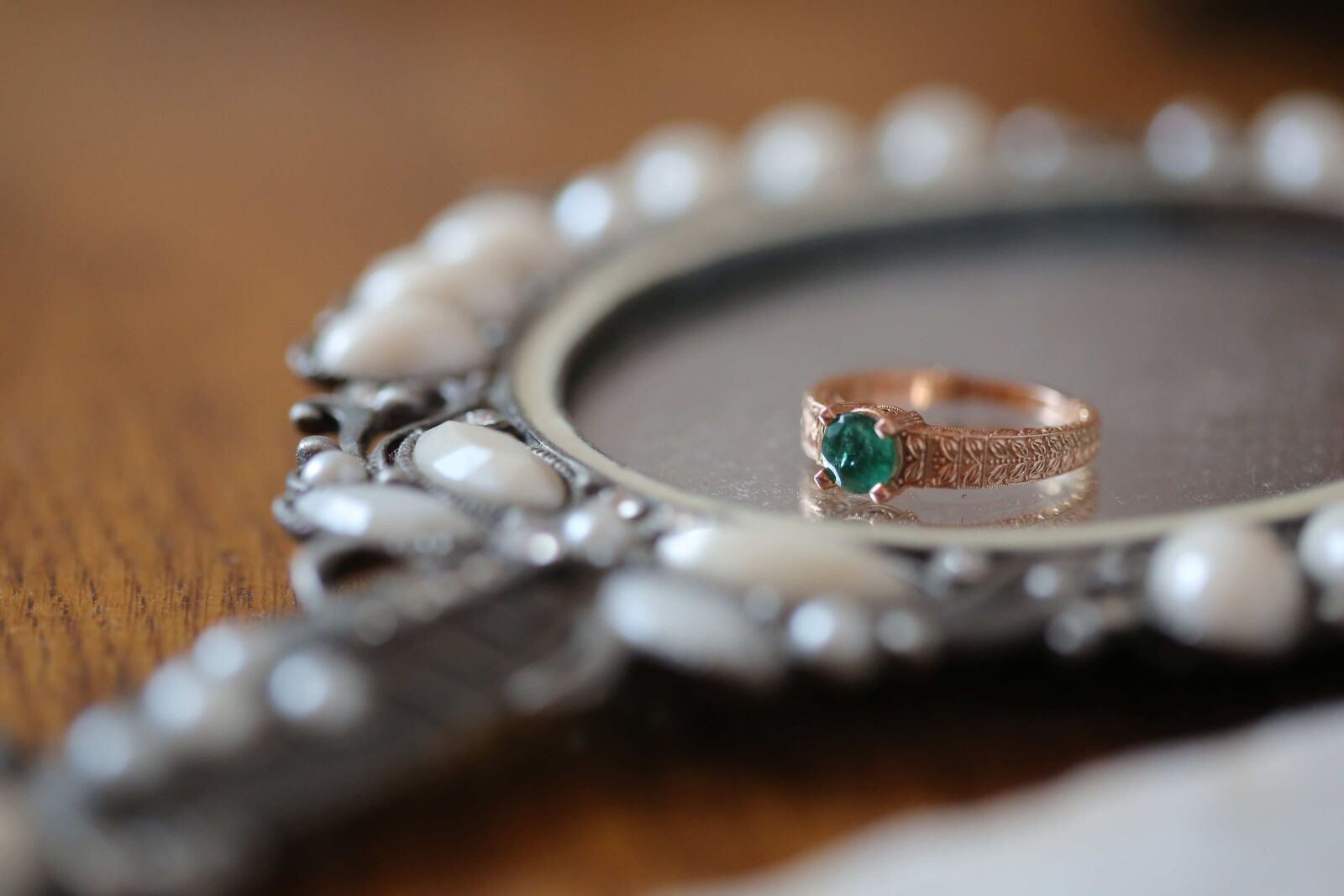 Canon EF 100mm F2.8 Macro USM sample photo. Brilliant, diamond, luxury, mirror photography