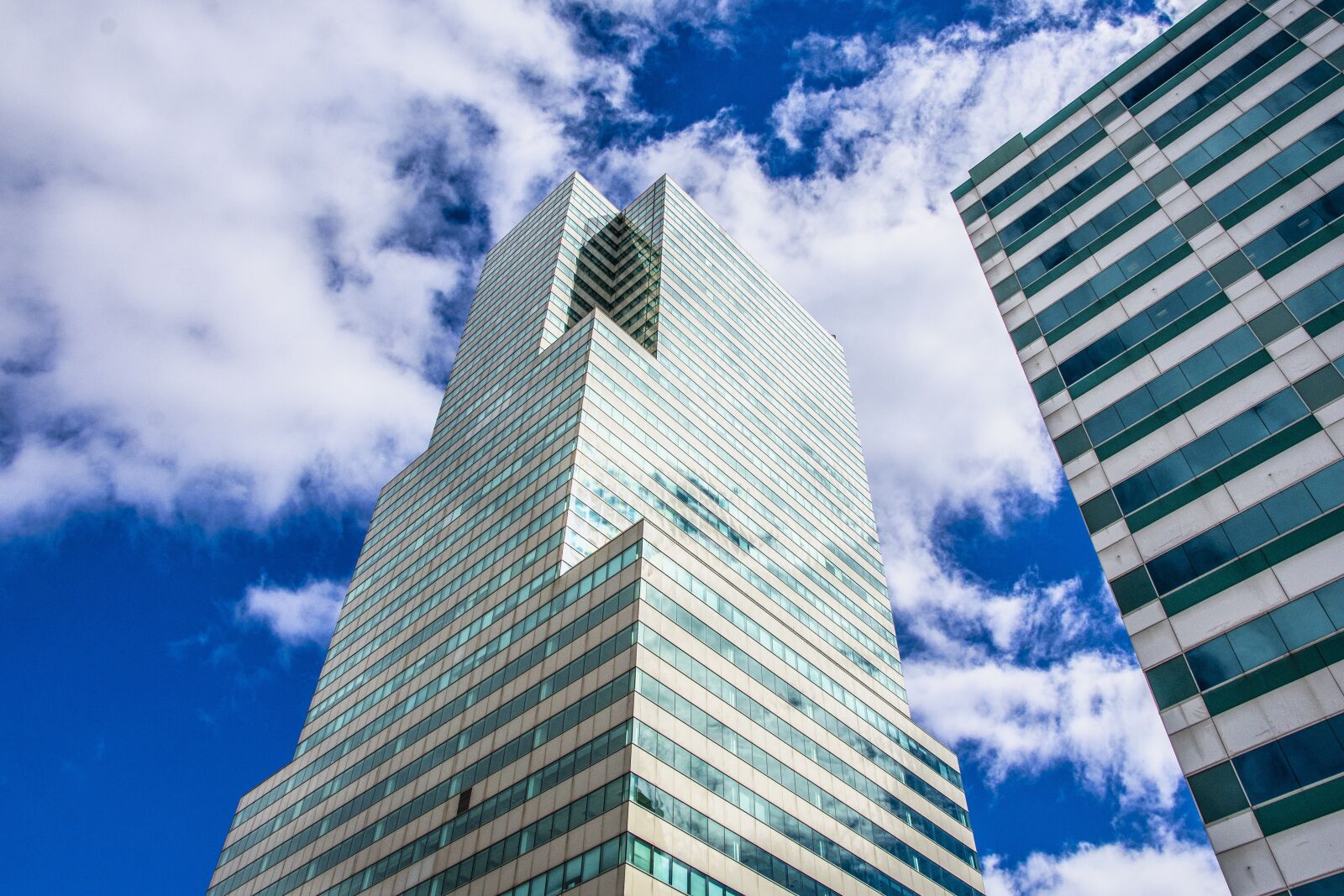 Nikon D7200 sample photo. Towers, buildings, city photography