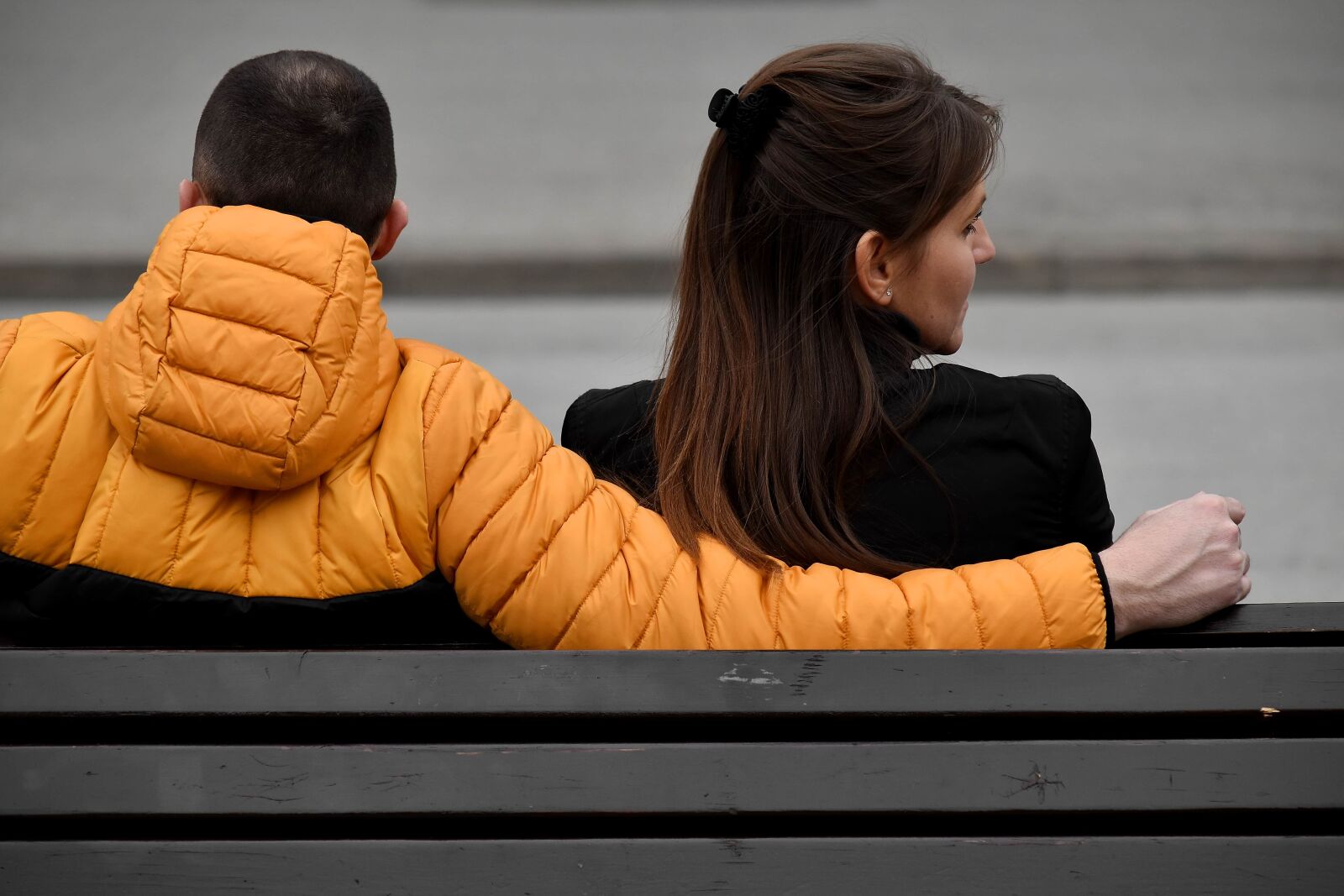 Nikon D5500 sample photo. Affection, bench, boyfriend, couple photography
