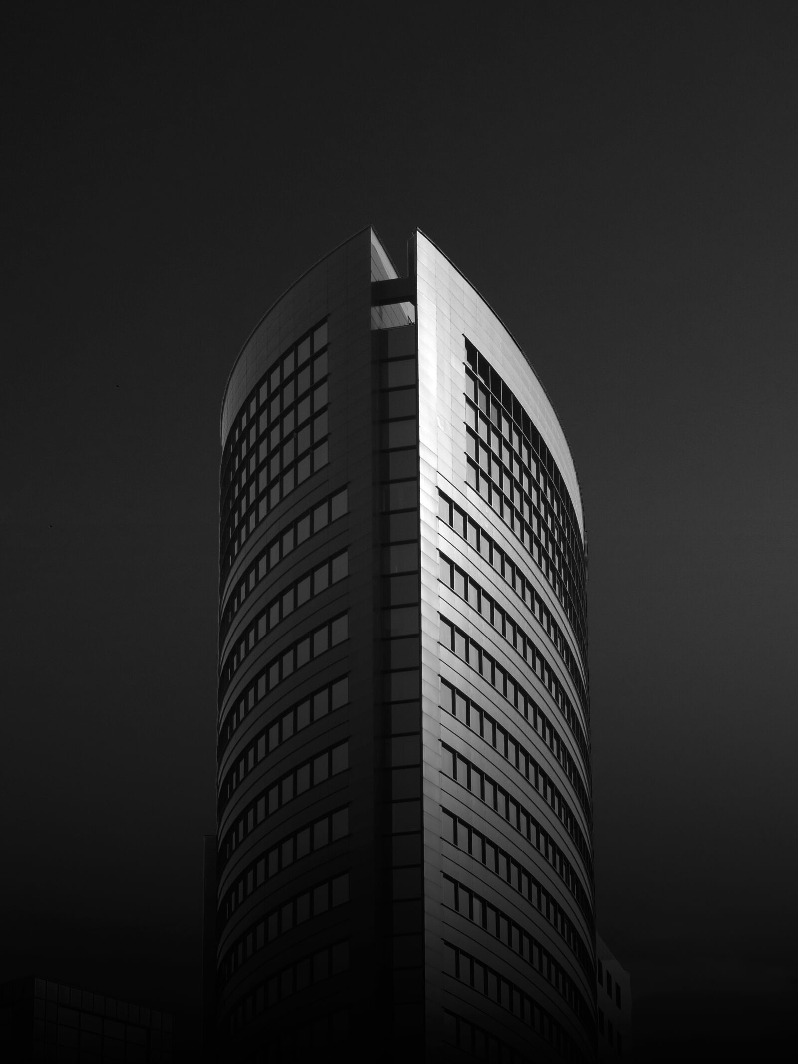 Panasonic Lumix G Vario HD 12-32mm F3.5-5.6 Mega OIS sample photo. Building, skyscraper, architecture photography