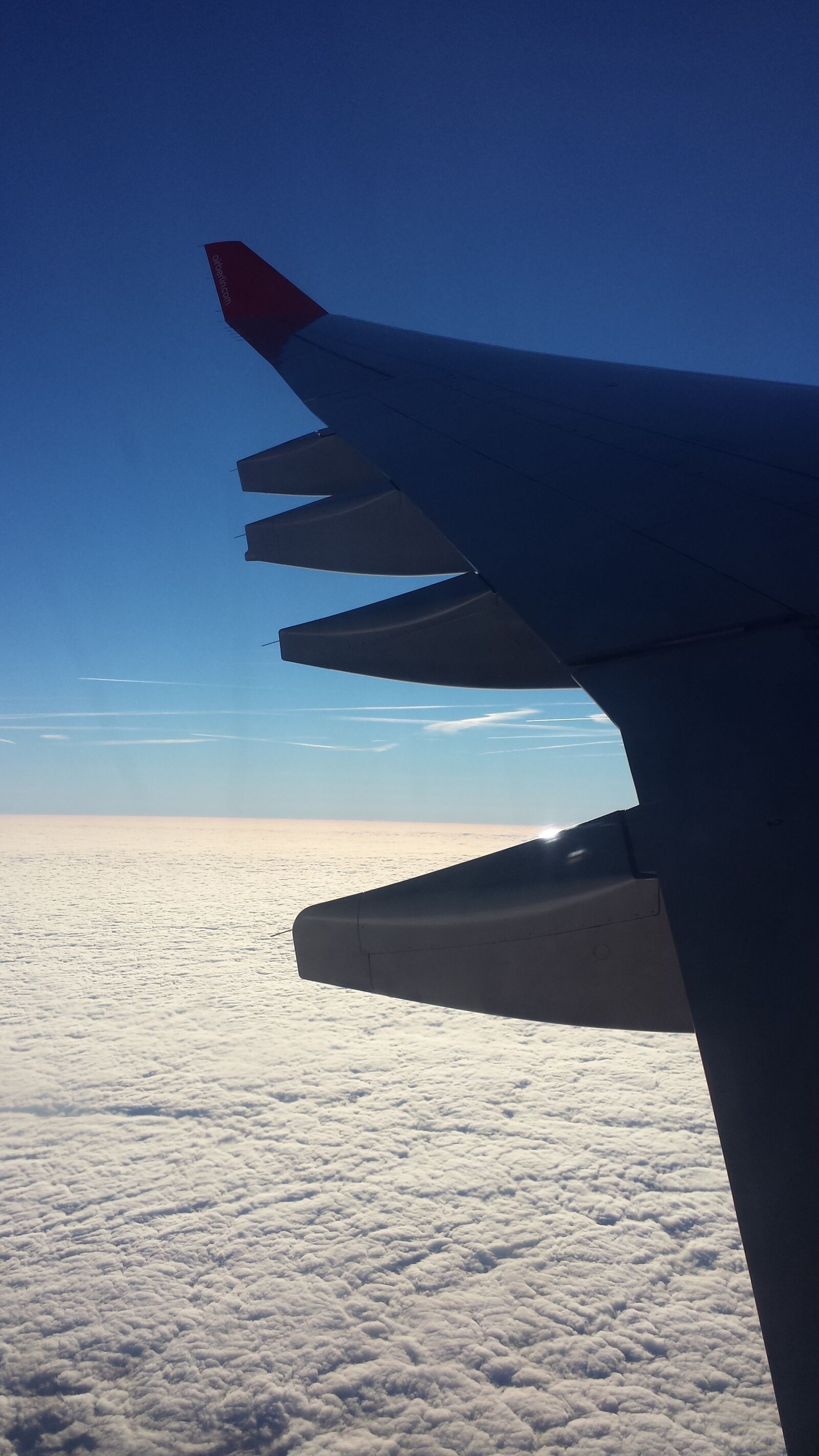 Samsung Galaxy S4 sample photo. Flying, clouds, wing photography