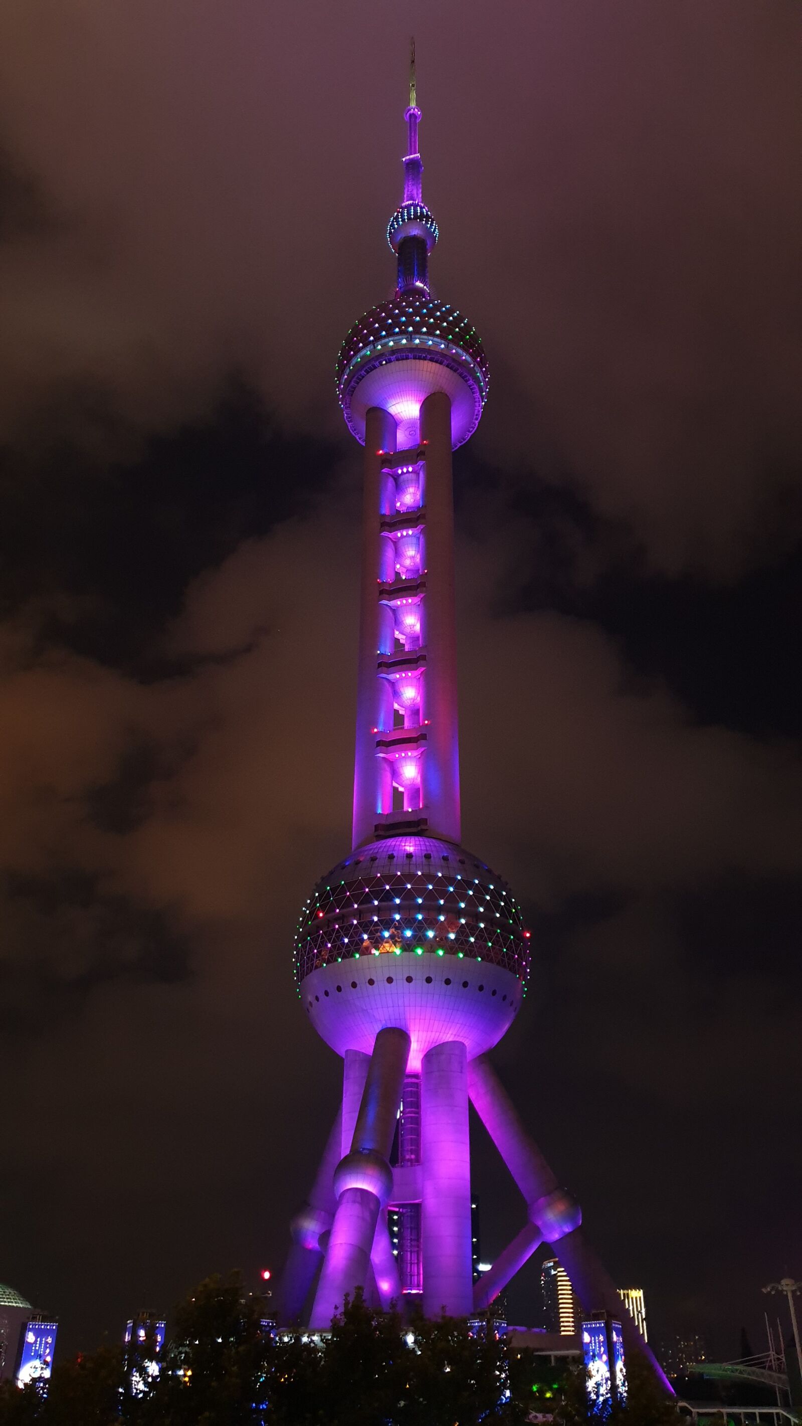 Samsung Galaxy S9+ sample photo. China, shanghai, architecture photography