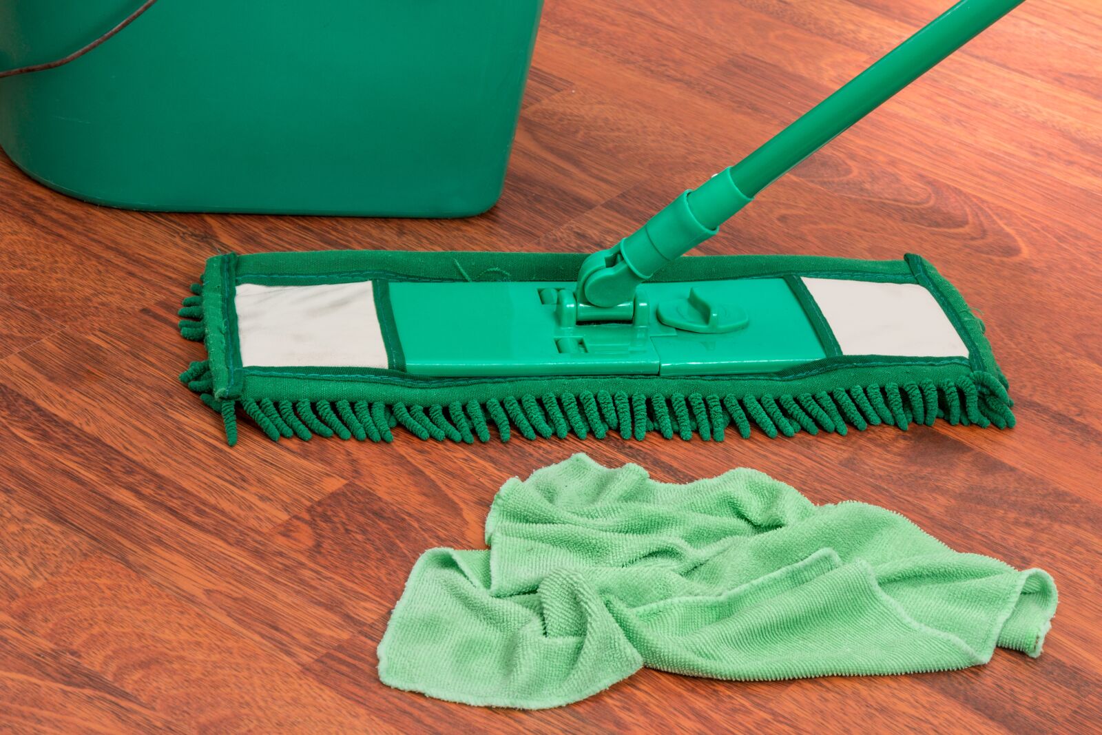 Canon EOS 70D sample photo. Mop, bucket, chores photography