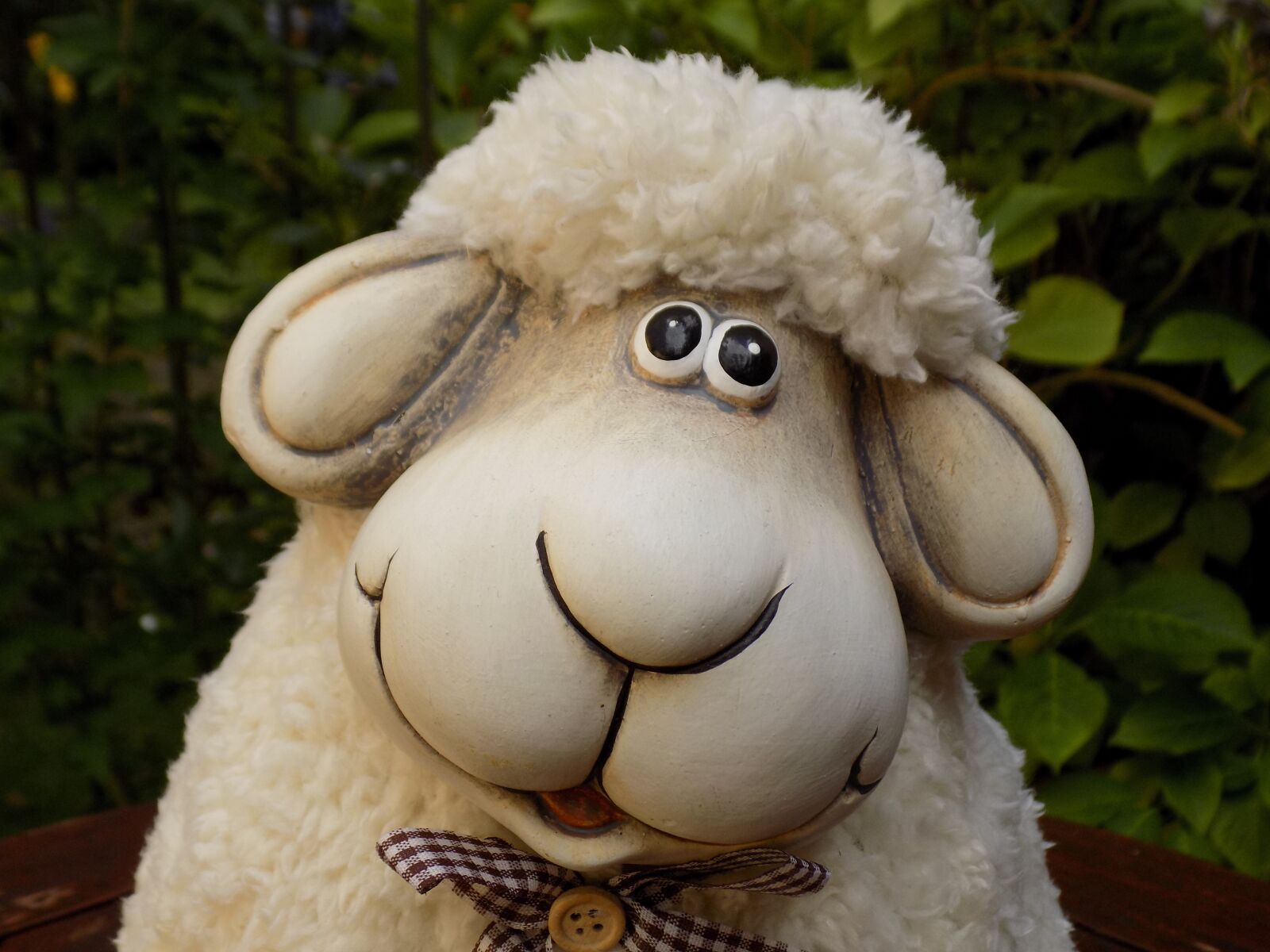 Nikon COOLPIX L340 sample photo. Sheep, figure, deco photography