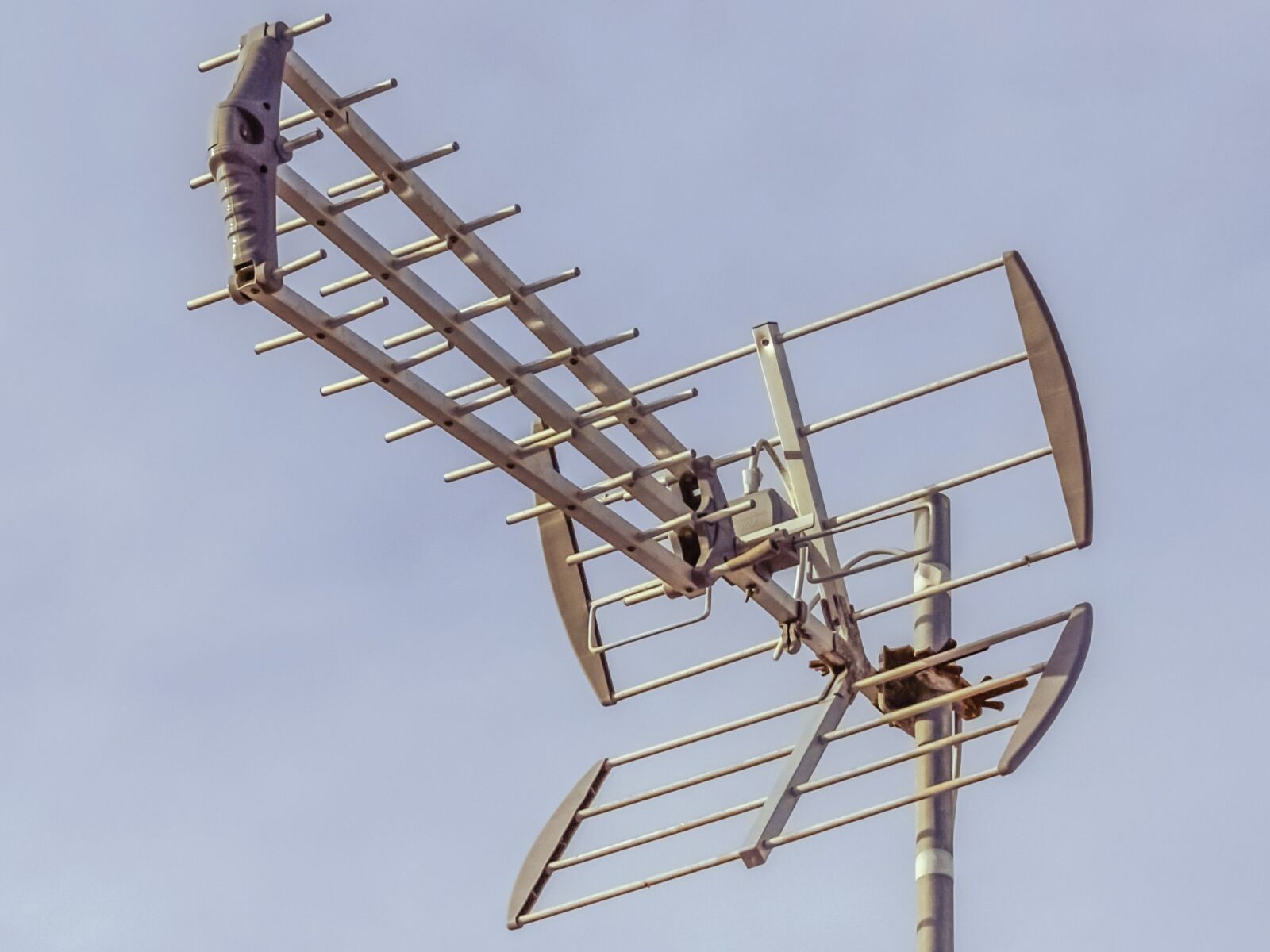 Nikon D3300 sample photo. Antenna, tv, television photography