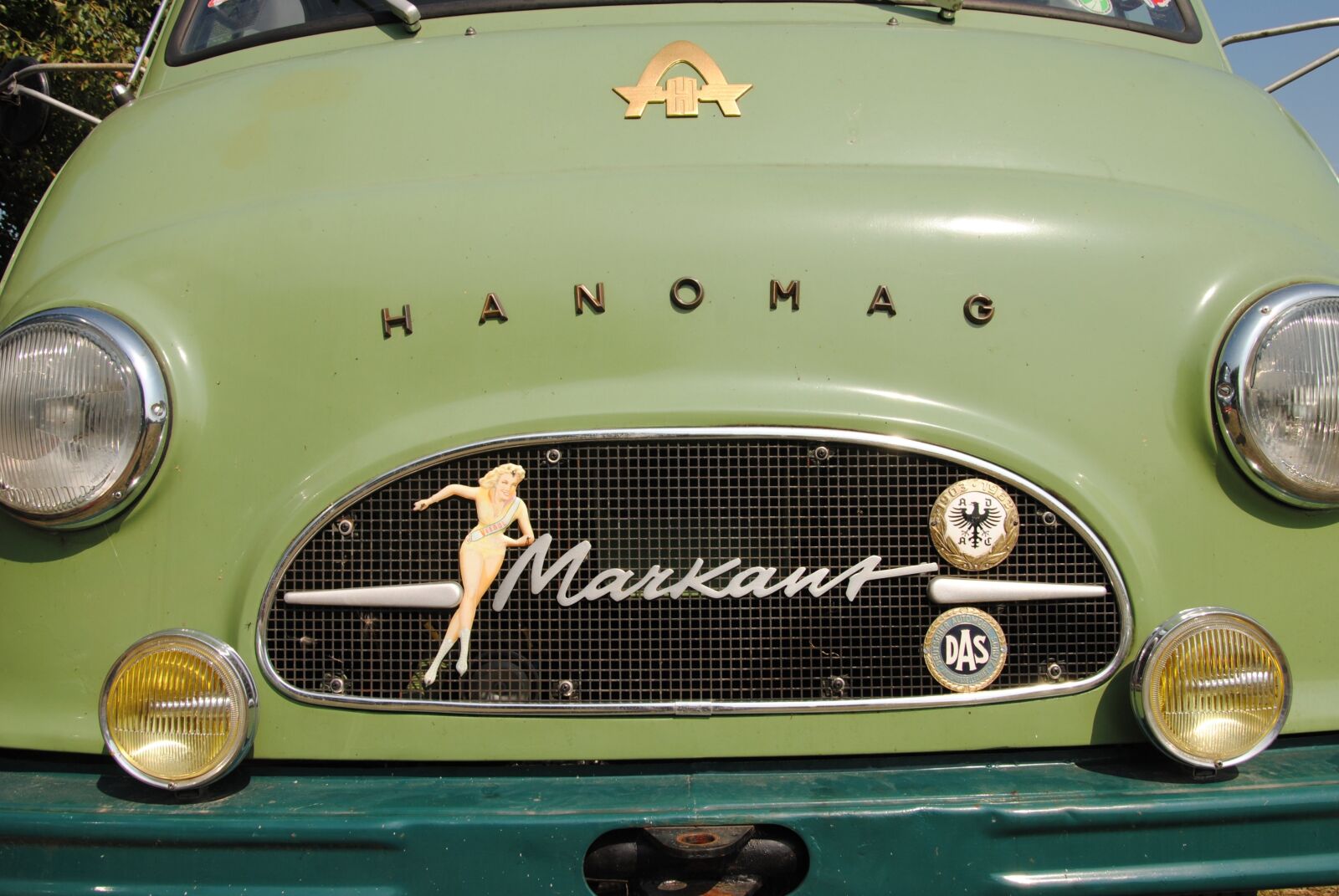 Nikon D3000 sample photo. Oldtimer, truck, meeting photography