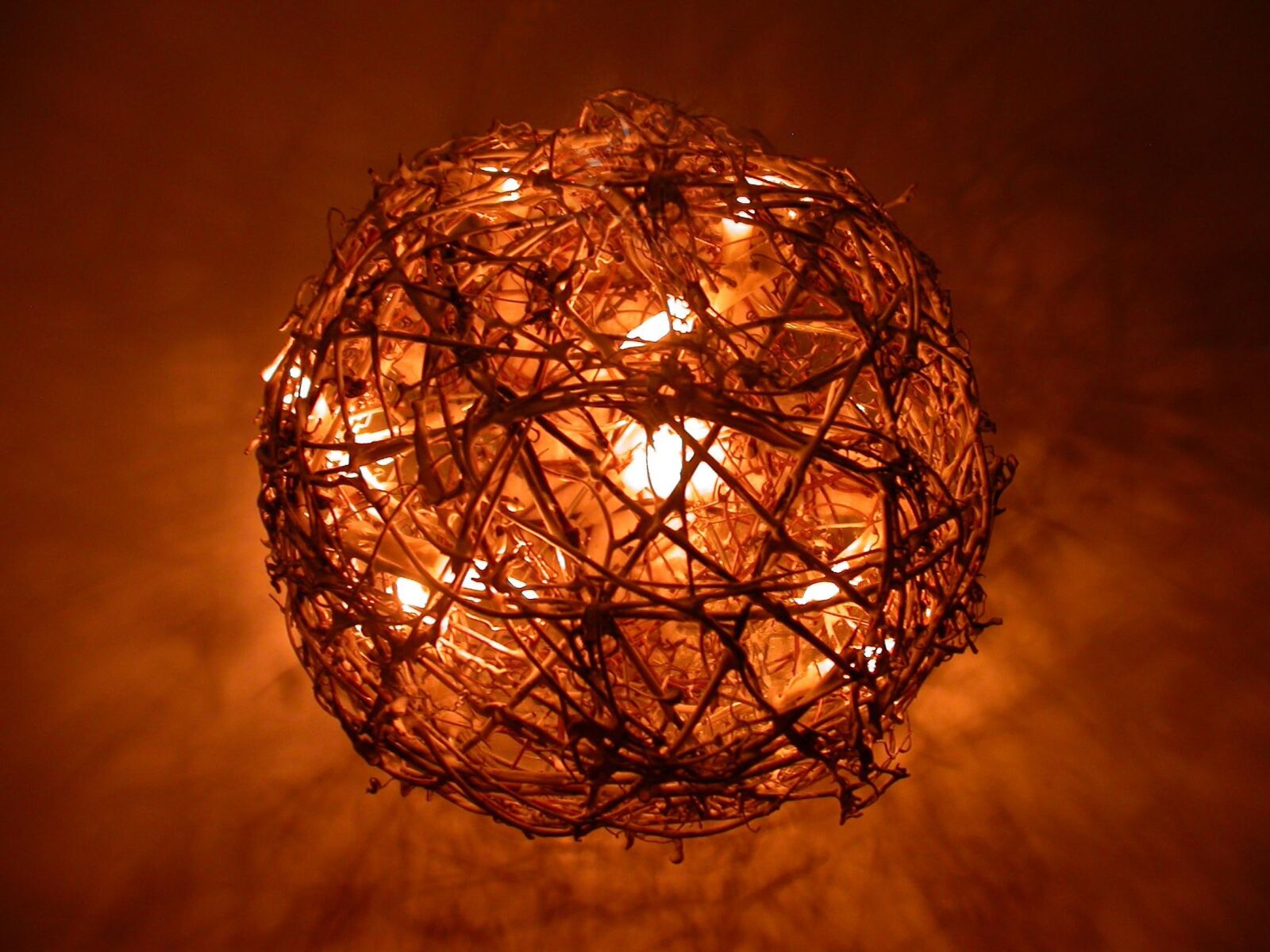 Nikon E4500 sample photo. Light, ball, decoration photography