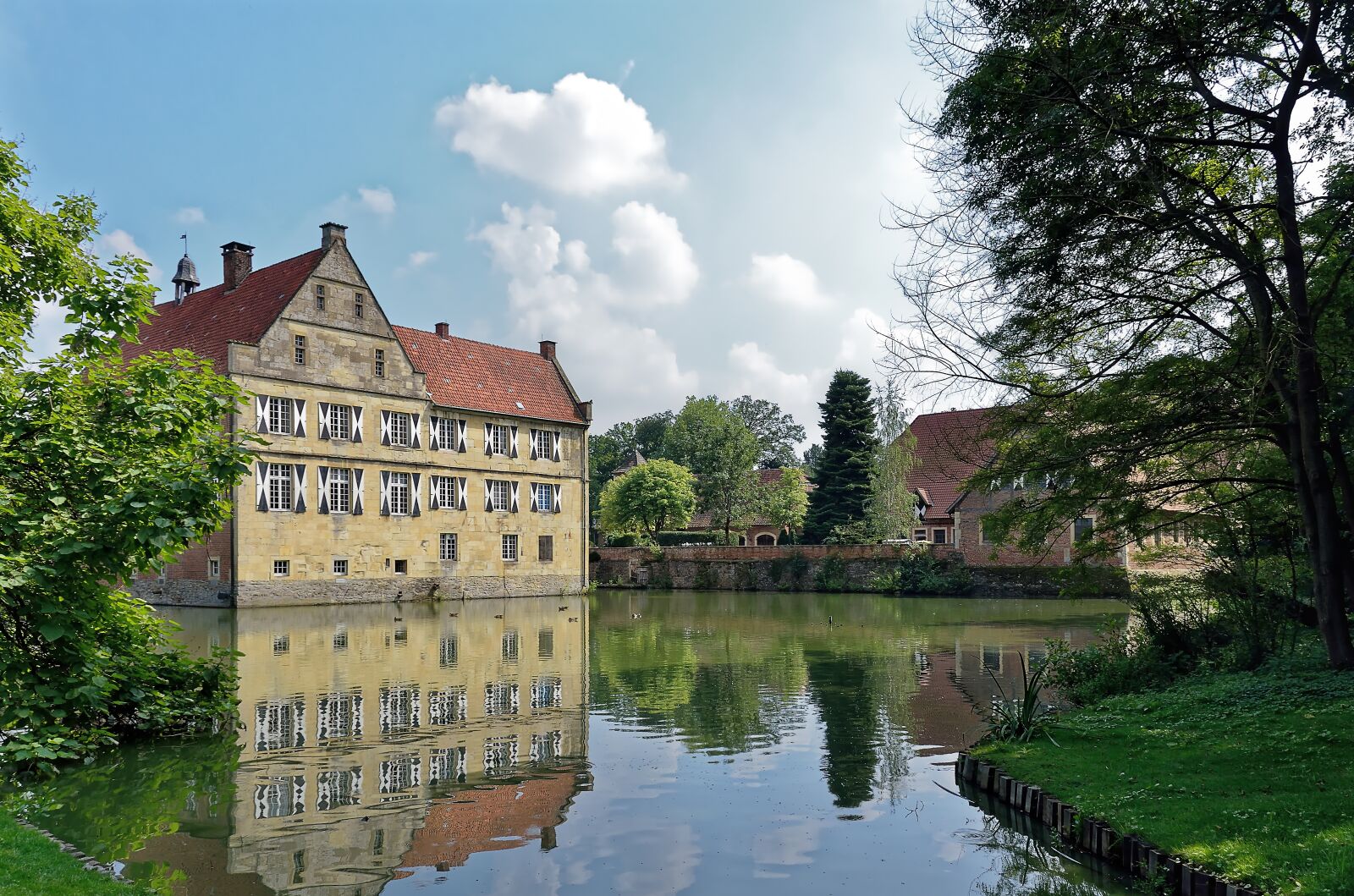 Nikon D7000 sample photo. Germany, burg h lshoff photography