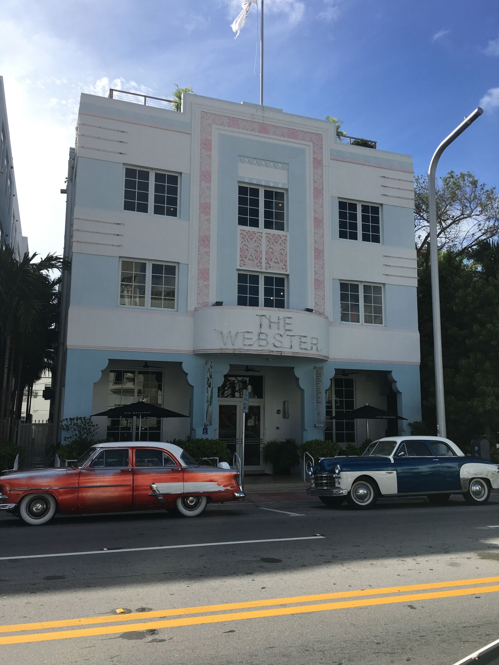 Apple iPhone 6s Plus sample photo. Miami, art, street photography