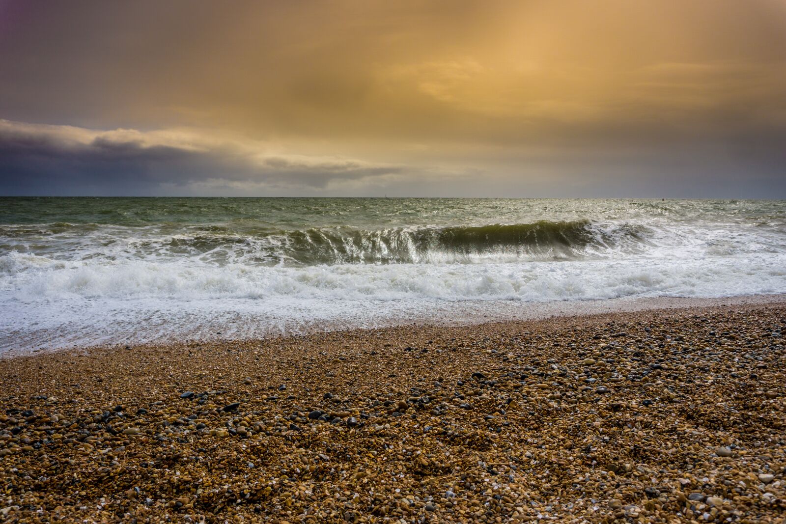 Sony a6000 sample photo. Brighton, beach, stormy photography