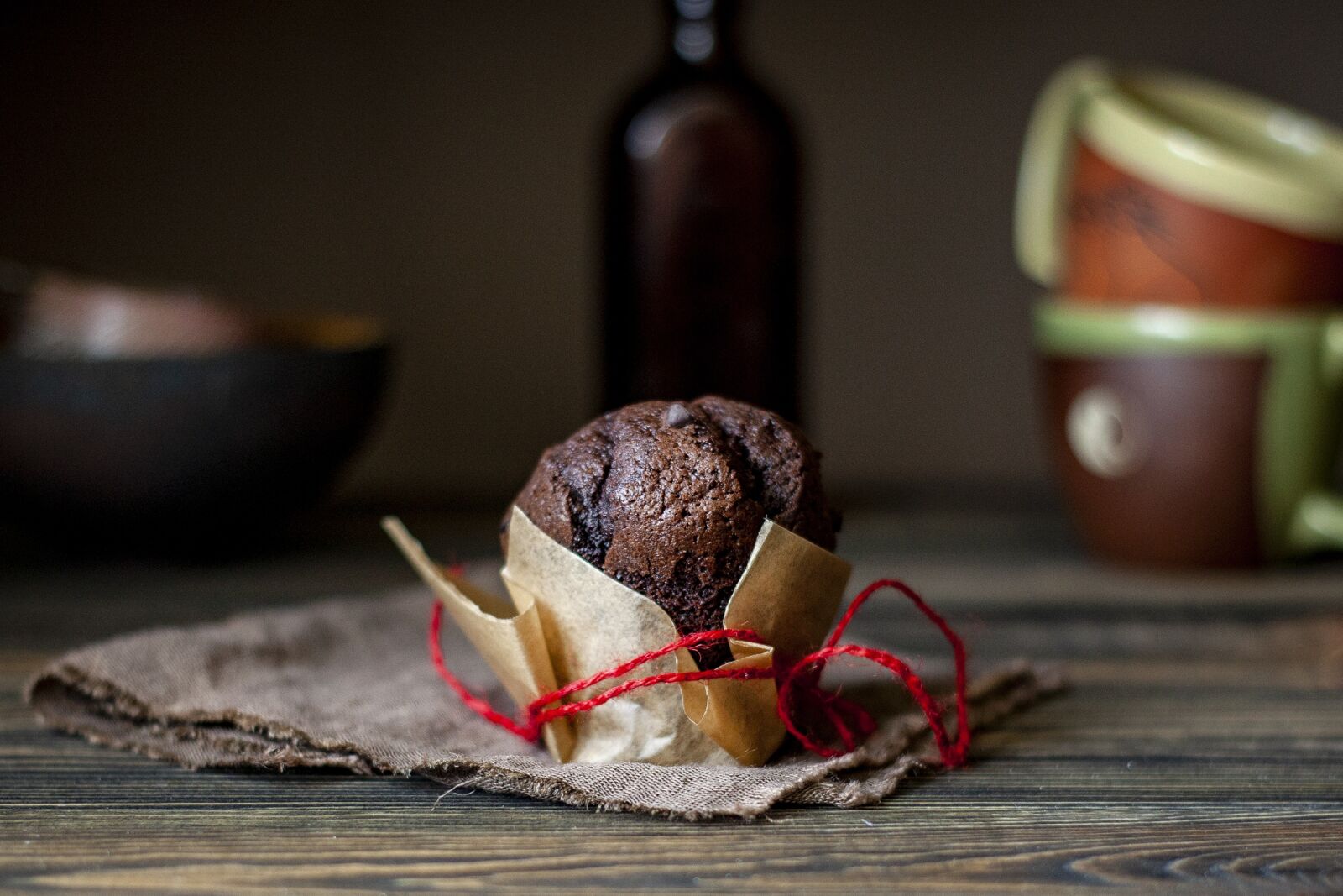 Canon EOS 5D Mark II sample photo. Brownie, muffin, chocolate photography