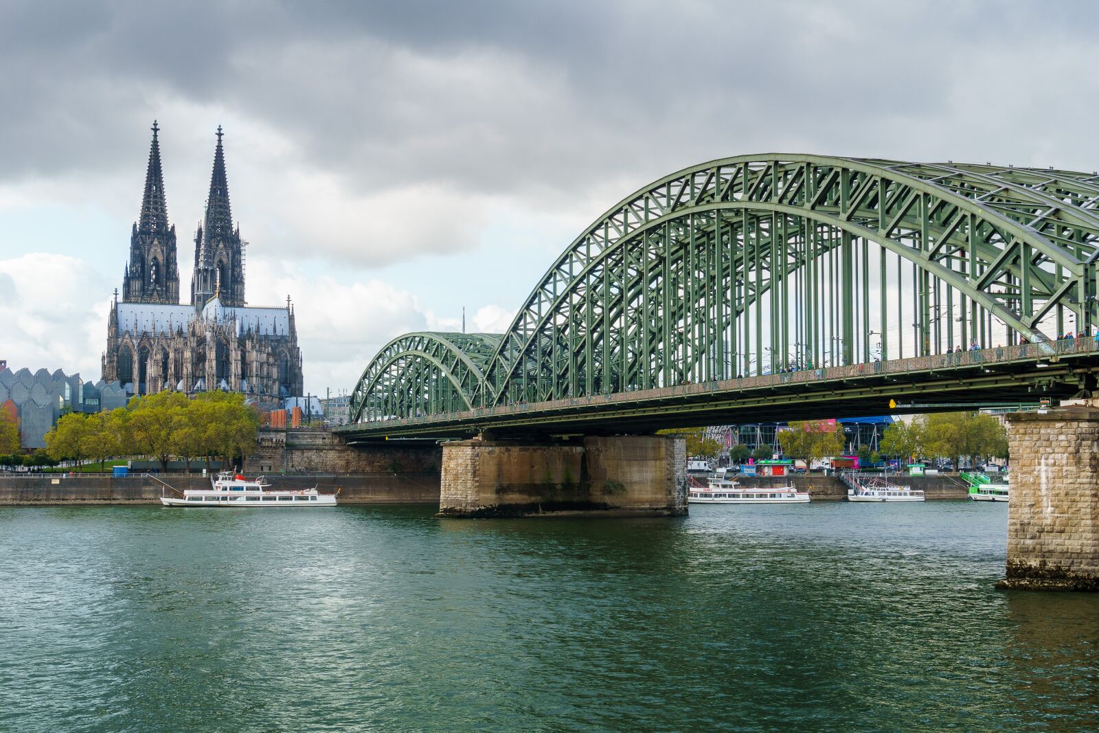 Sony a6000 sample photo. Cologne, cologne cathedral, rhine photography