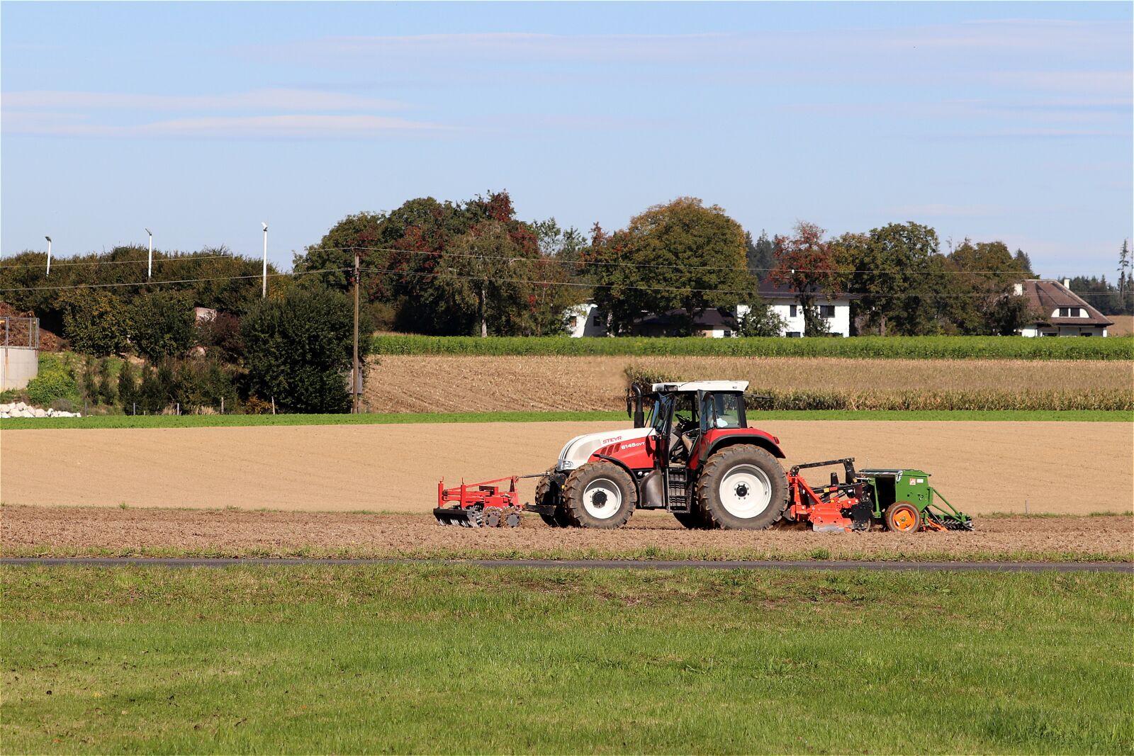 Canon EF 70-300 F4-5.6 IS II USM sample photo. Agriculture, sowing, tractor photography