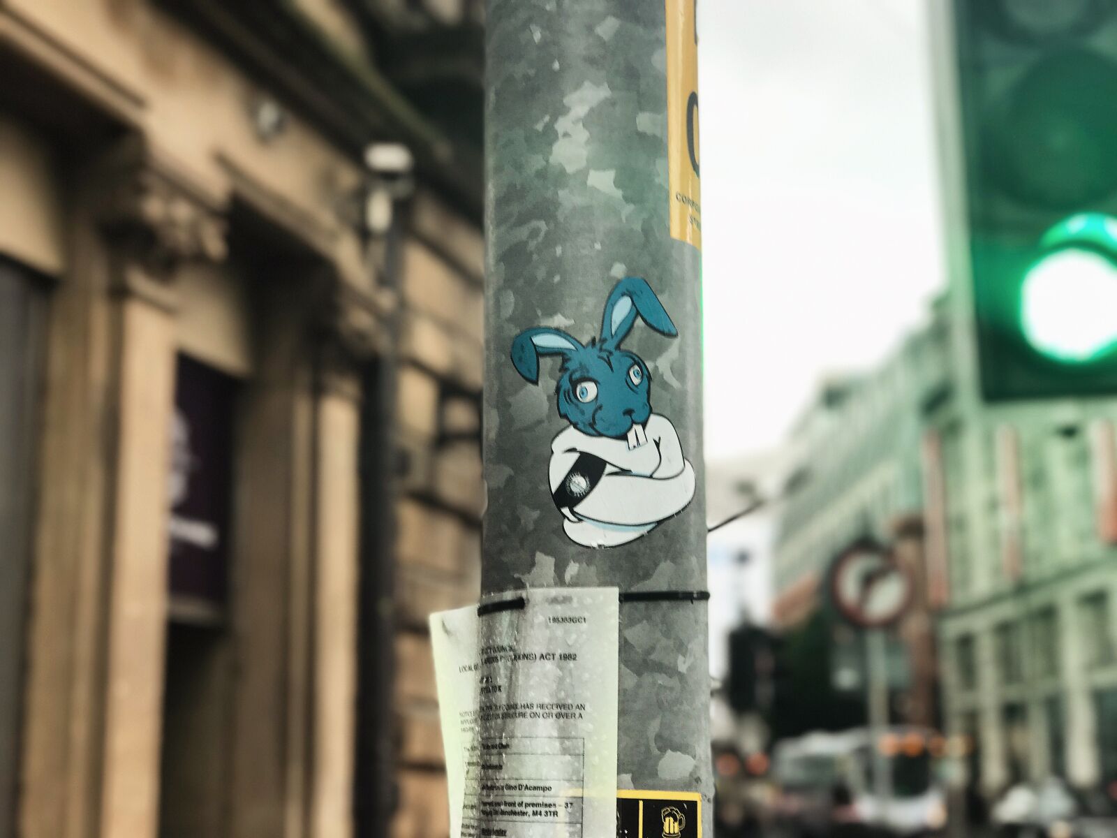 Apple iPhone 7 Plus sample photo. Animal, architectural, art, building photography