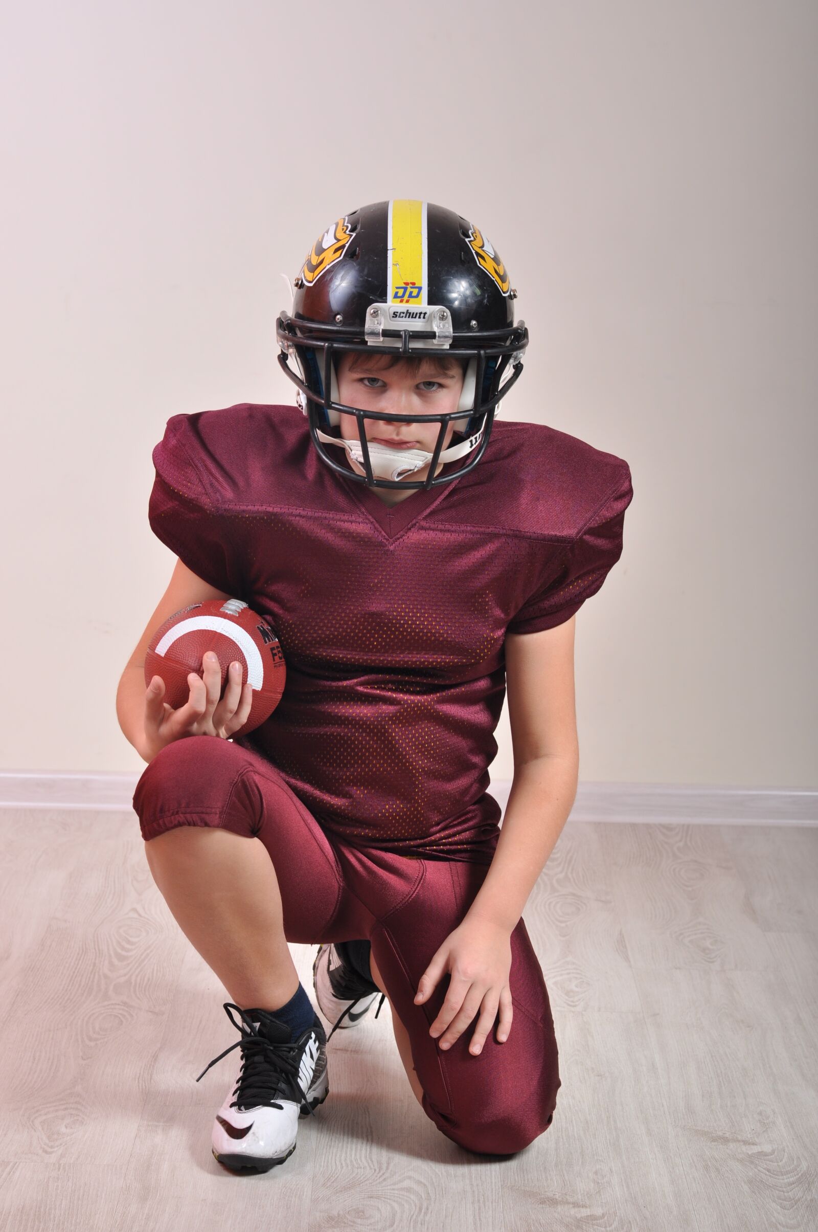 Nikon D5000 sample photo. Running back, fulbeck, receiver photography