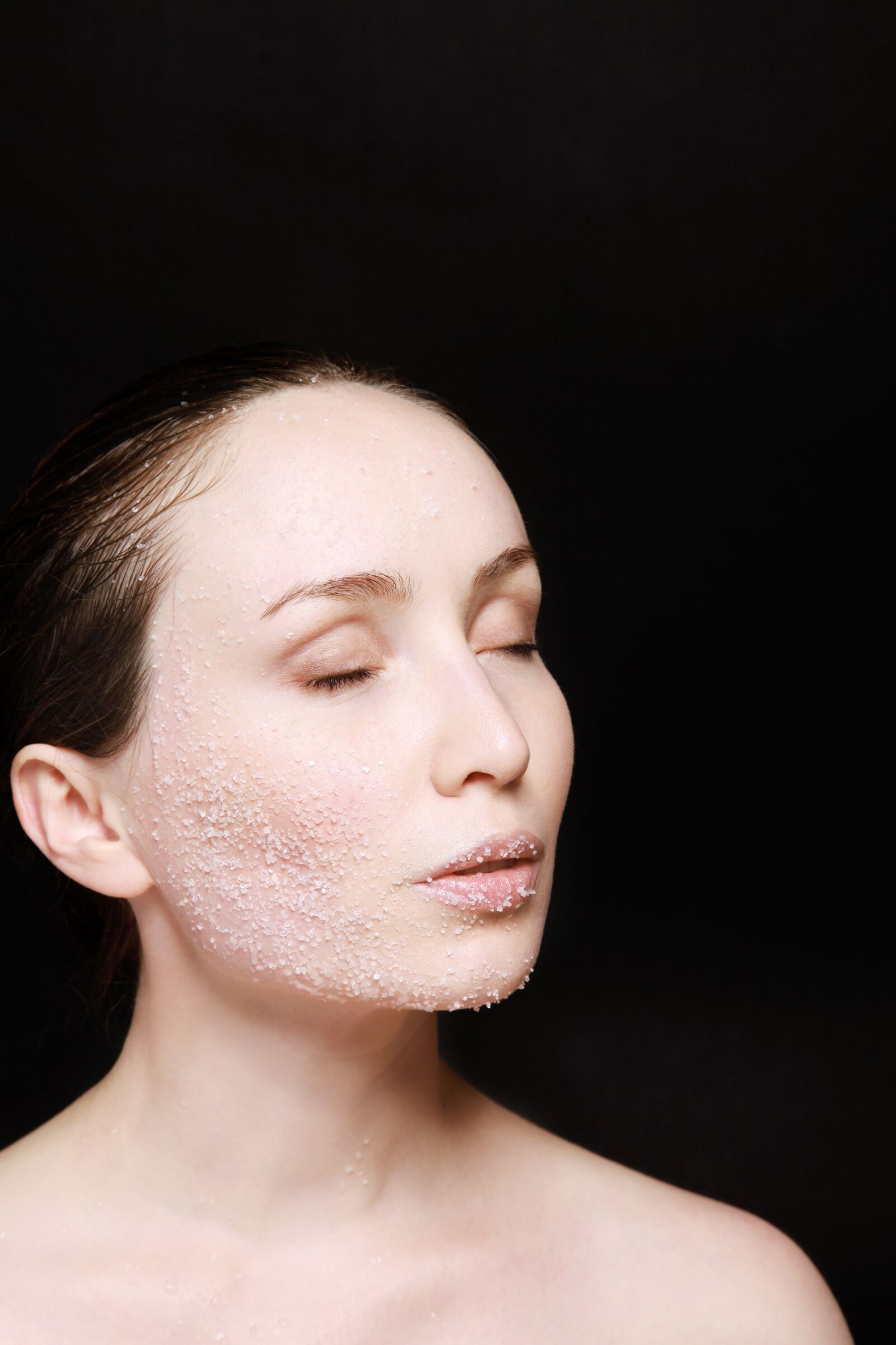 Canon EOS 5D Mark II sample photo. Woman, skin, care photography