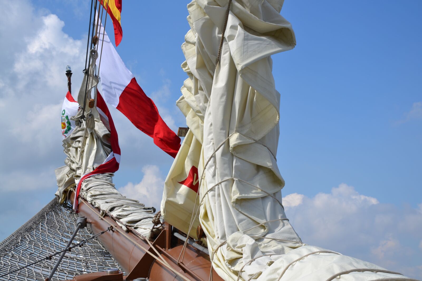 Nikon D3100 sample photo. Forecastle, sailing, sailing ship photography