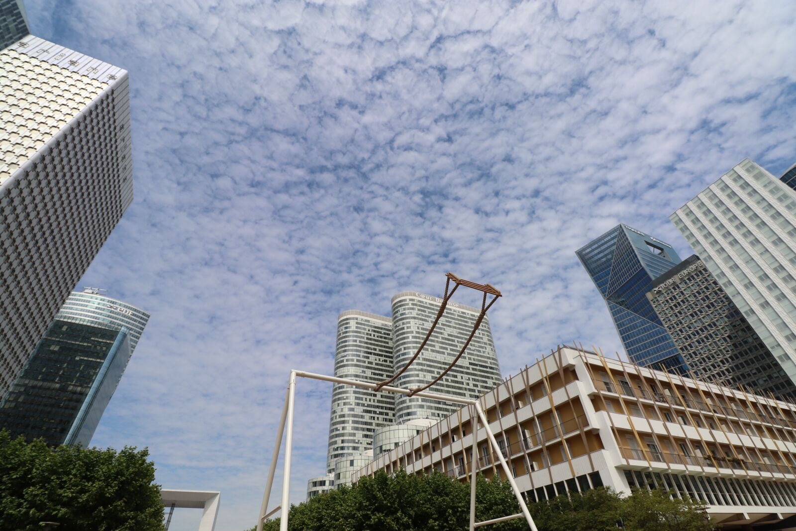 Canon EOS 800D (EOS Rebel T7i / EOS Kiss X9i) sample photo. Architecture, contemporary, modern photography