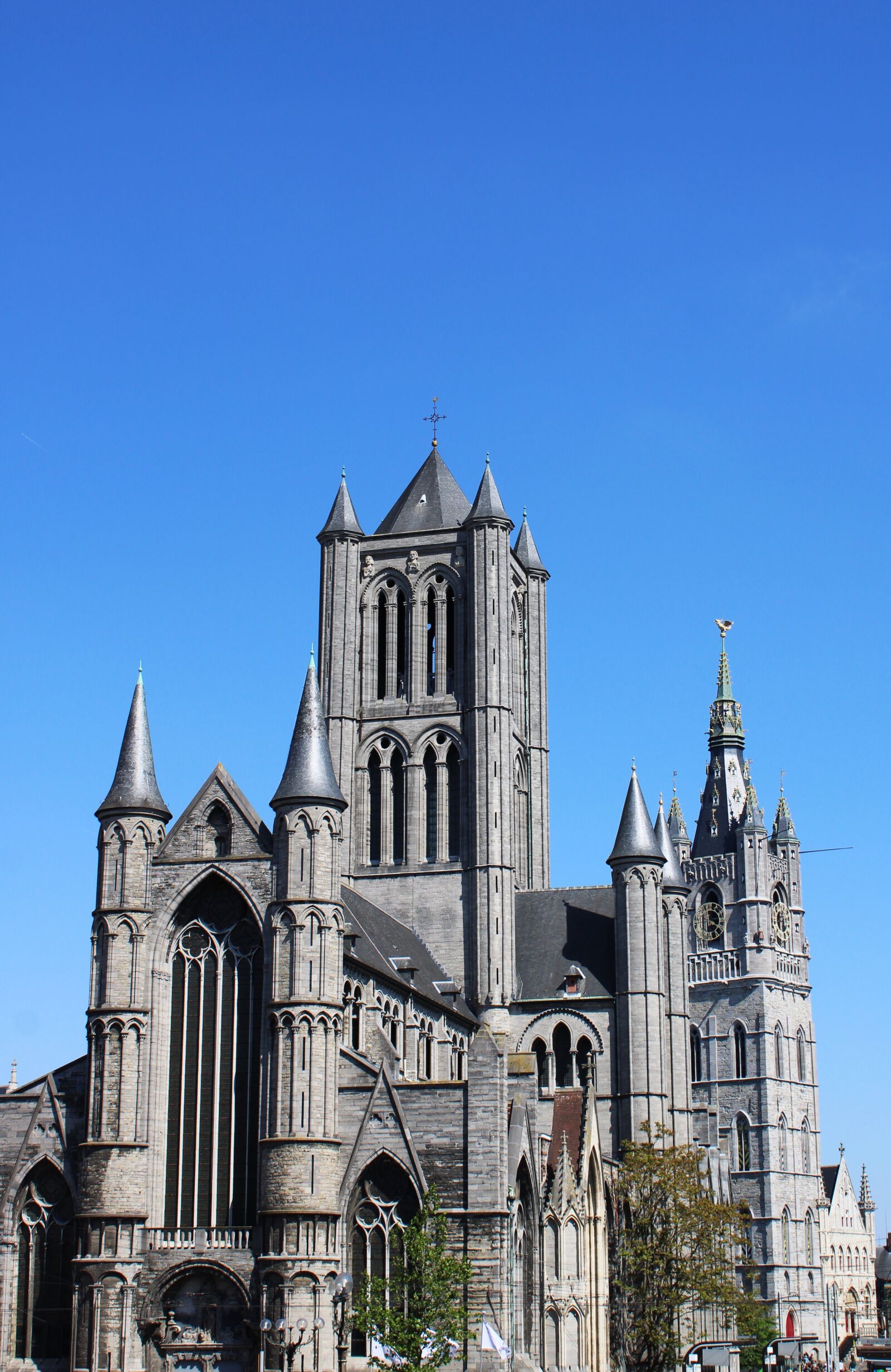 Canon EOS 2000D (EOS Rebel T7 / EOS Kiss X90 / EOS 1500D) sample photo. Belgium, gent, ghent photography