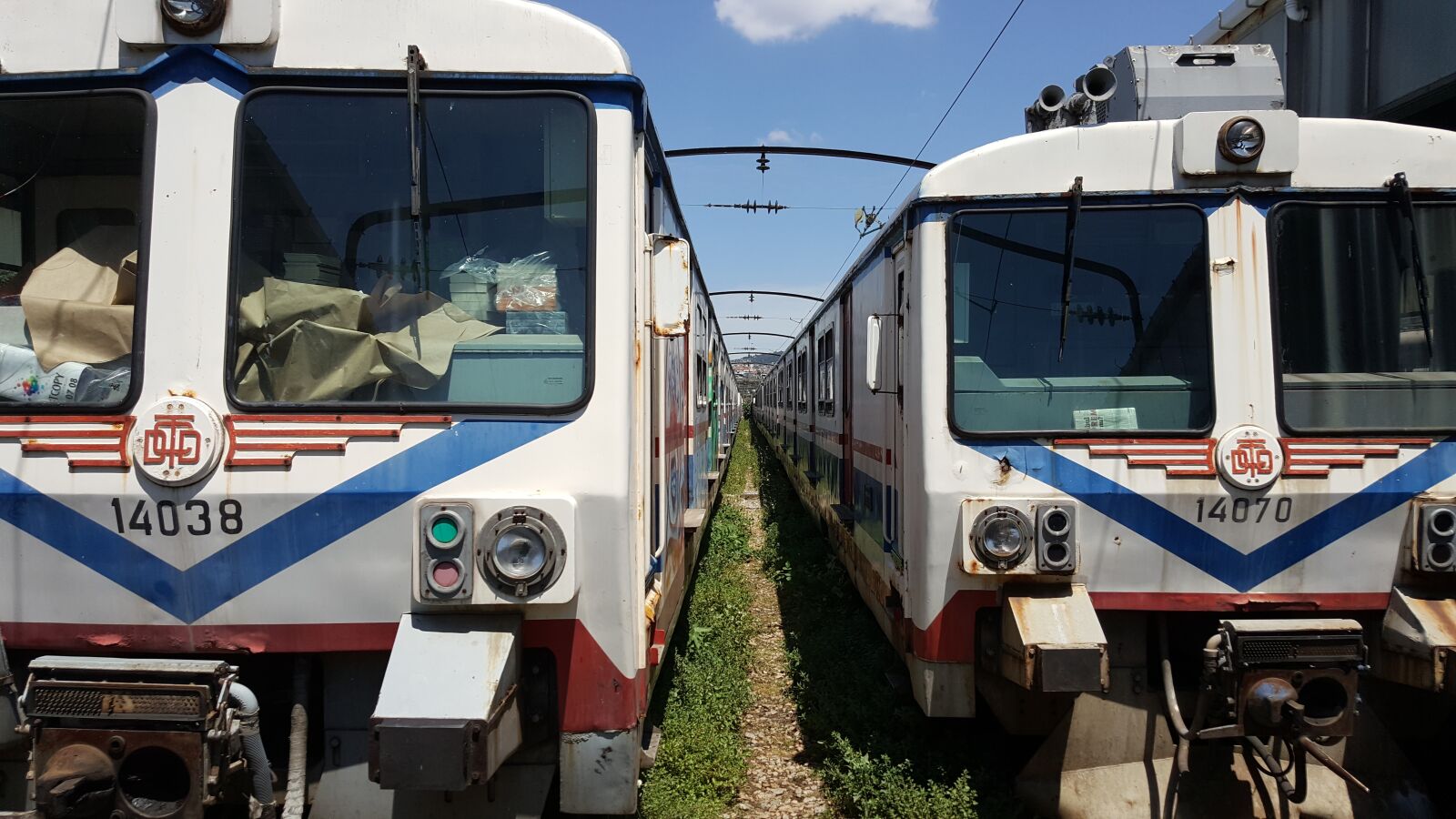 Samsung Galaxy Note5 sample photo. Train, station, railway photography