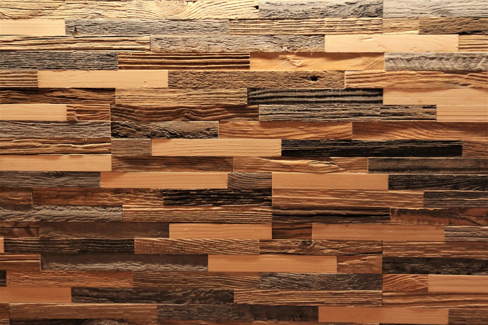 Canon EOS 70D sample photo. Wood, wooden wall, facade photography