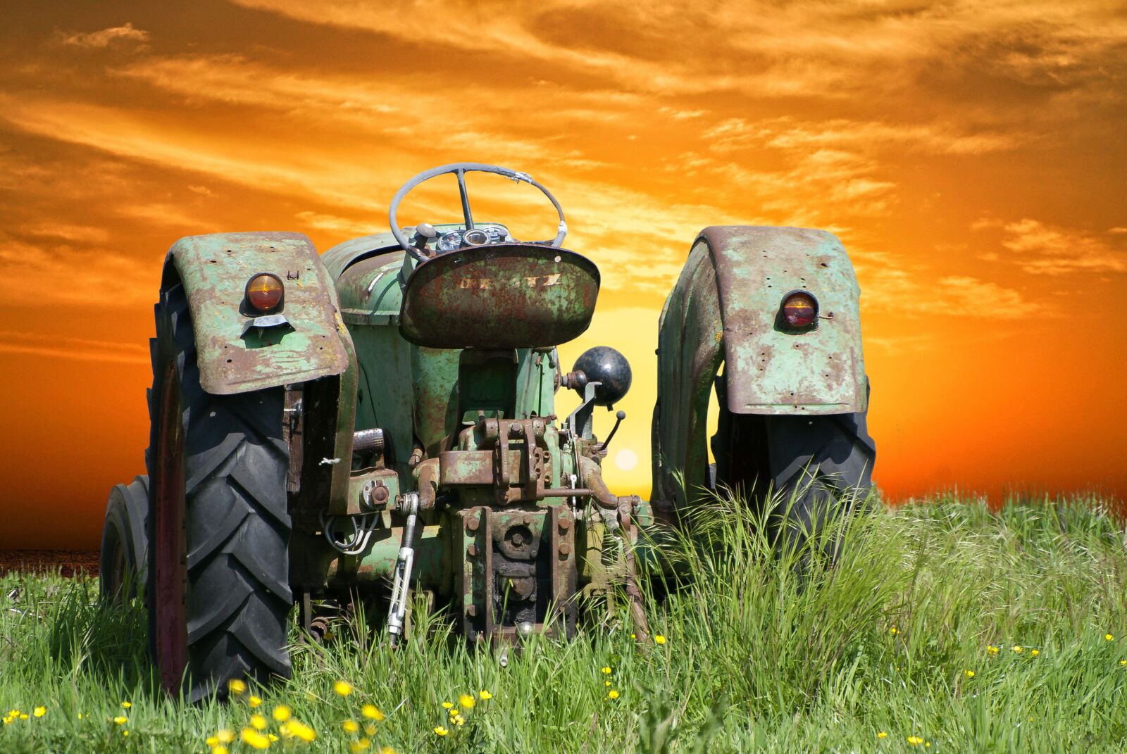 Nikon D80 sample photo. Old tractor, nightfall, worn photography