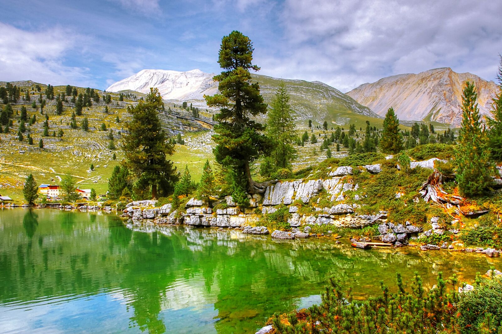 Nikon D40 sample photo. Lech le vert, dolomites photography
