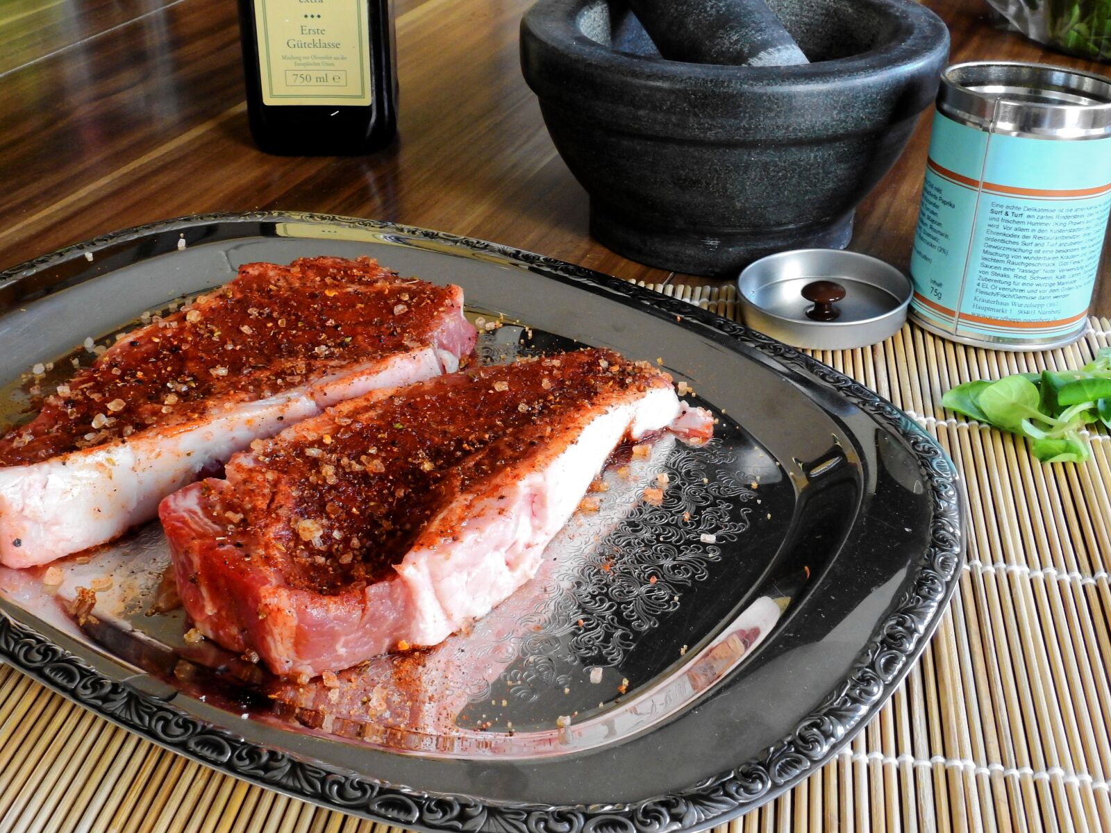Nikon Coolpix P900 sample photo. Steak, meat, beef photography