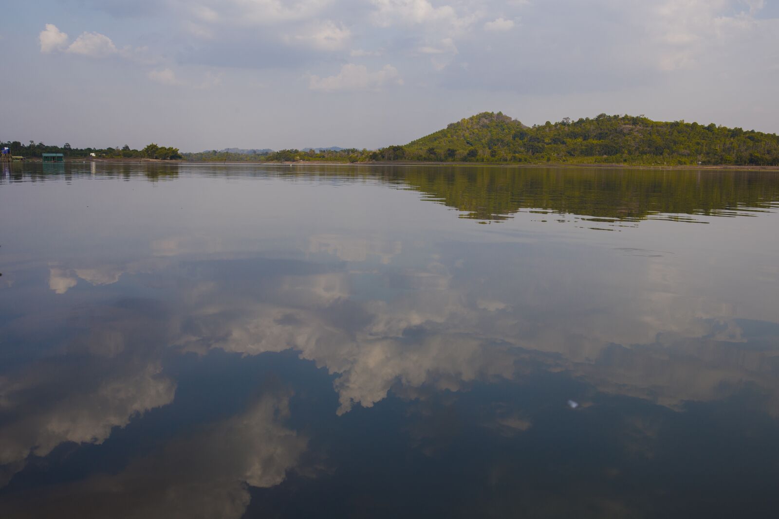 Canon EOS 6D sample photo. River, pond, lake photography
