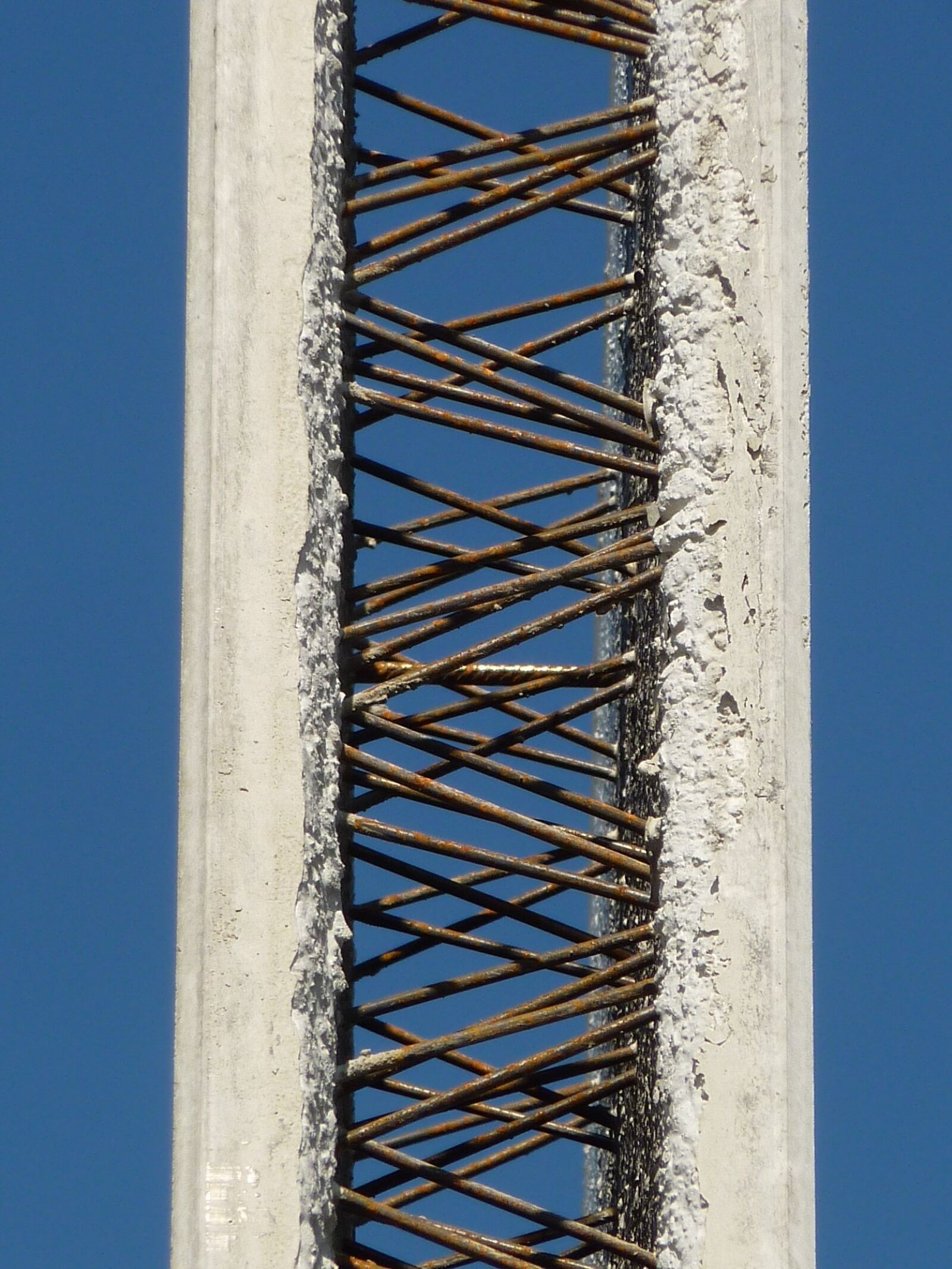Panasonic Lumix DMC-ZS1 (Lumix DMC-TZ6) sample photo. Reinforced concrete, concrete, precast photography