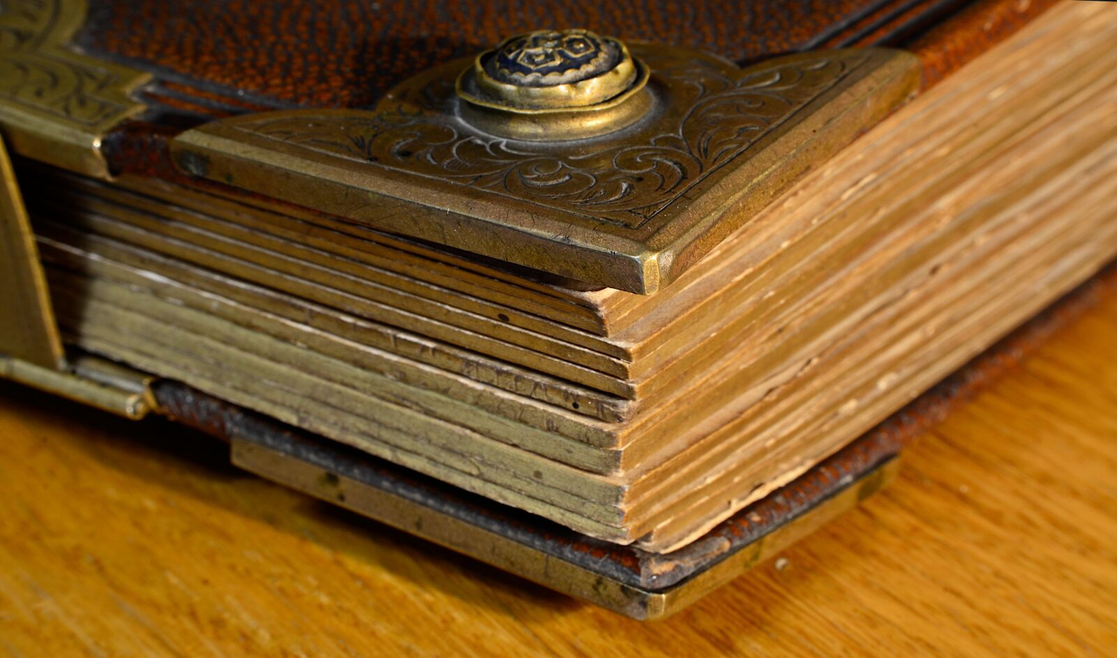 Nikon D7000 sample photo. Paper, book, album photography