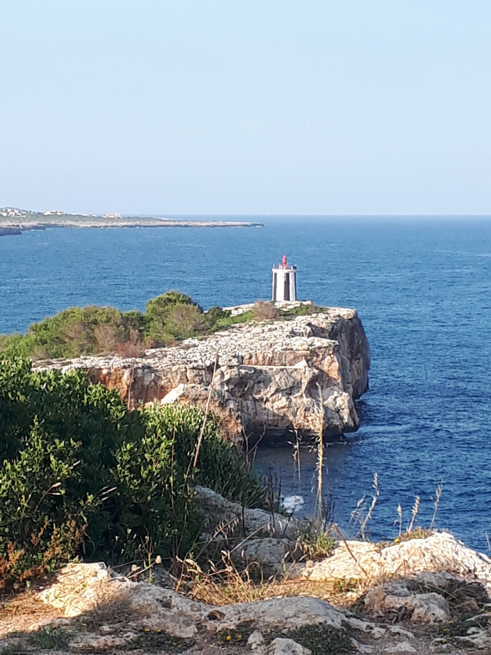 Samsung Galaxy A5(2017) sample photo. Lighthouse, beach, porto cristo photography