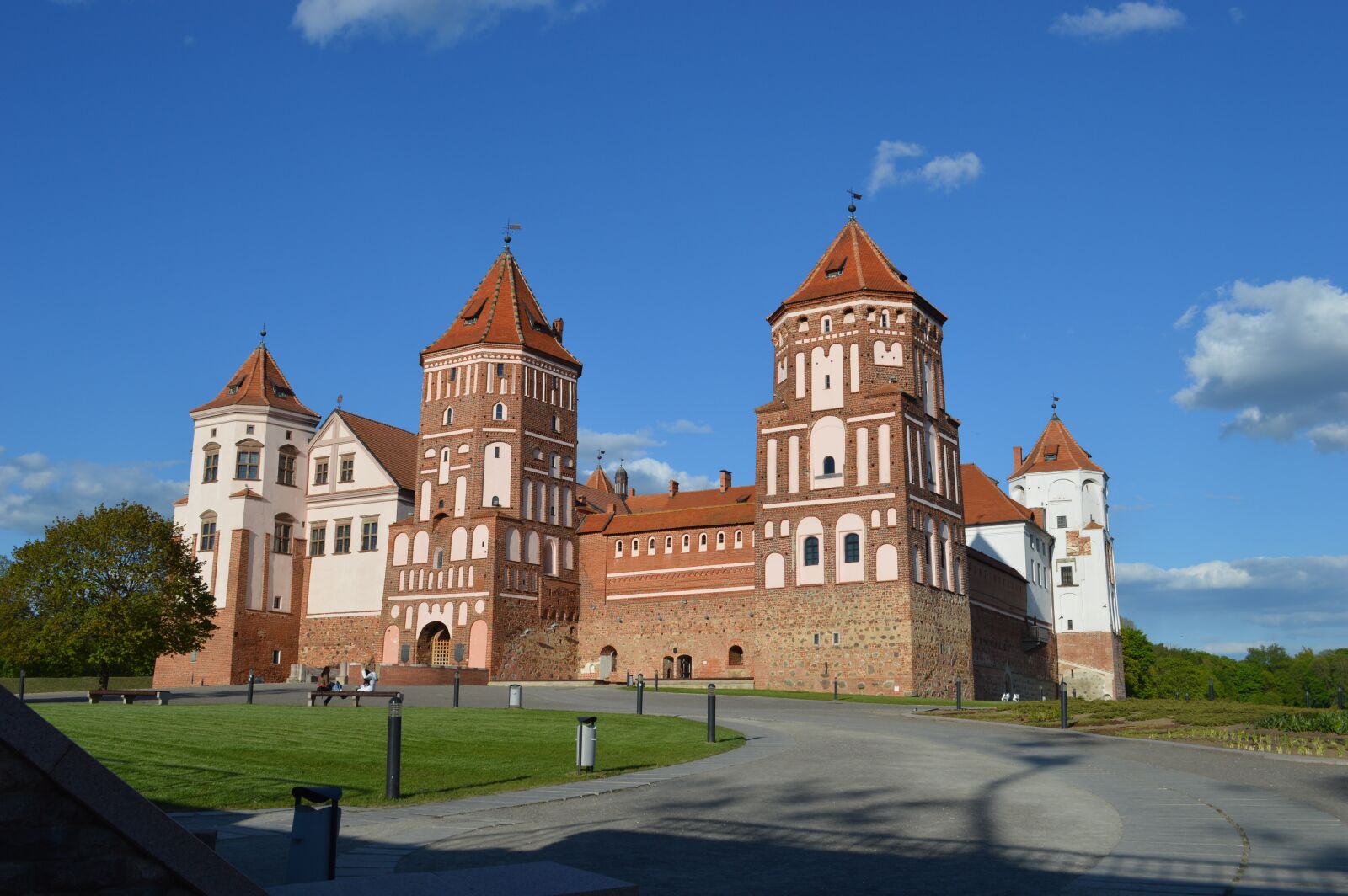 Nikon D3200 sample photo. Castle, park, tower photography