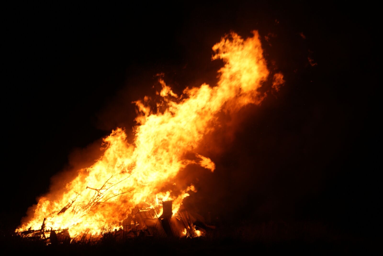 Sony Alpha DSLR-A200 sample photo. Bonfire, st combs, aberdeenshire photography