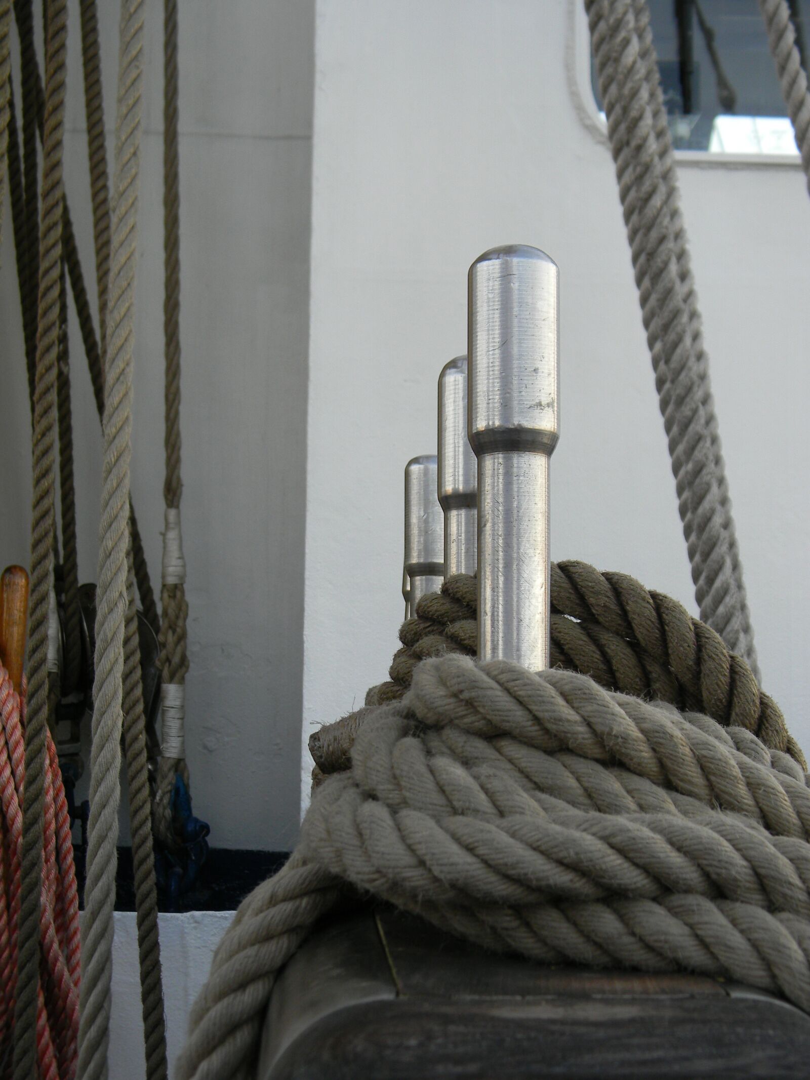 Nikon Coolpix L110 sample photo. Sailing ship, rigging, rope photography