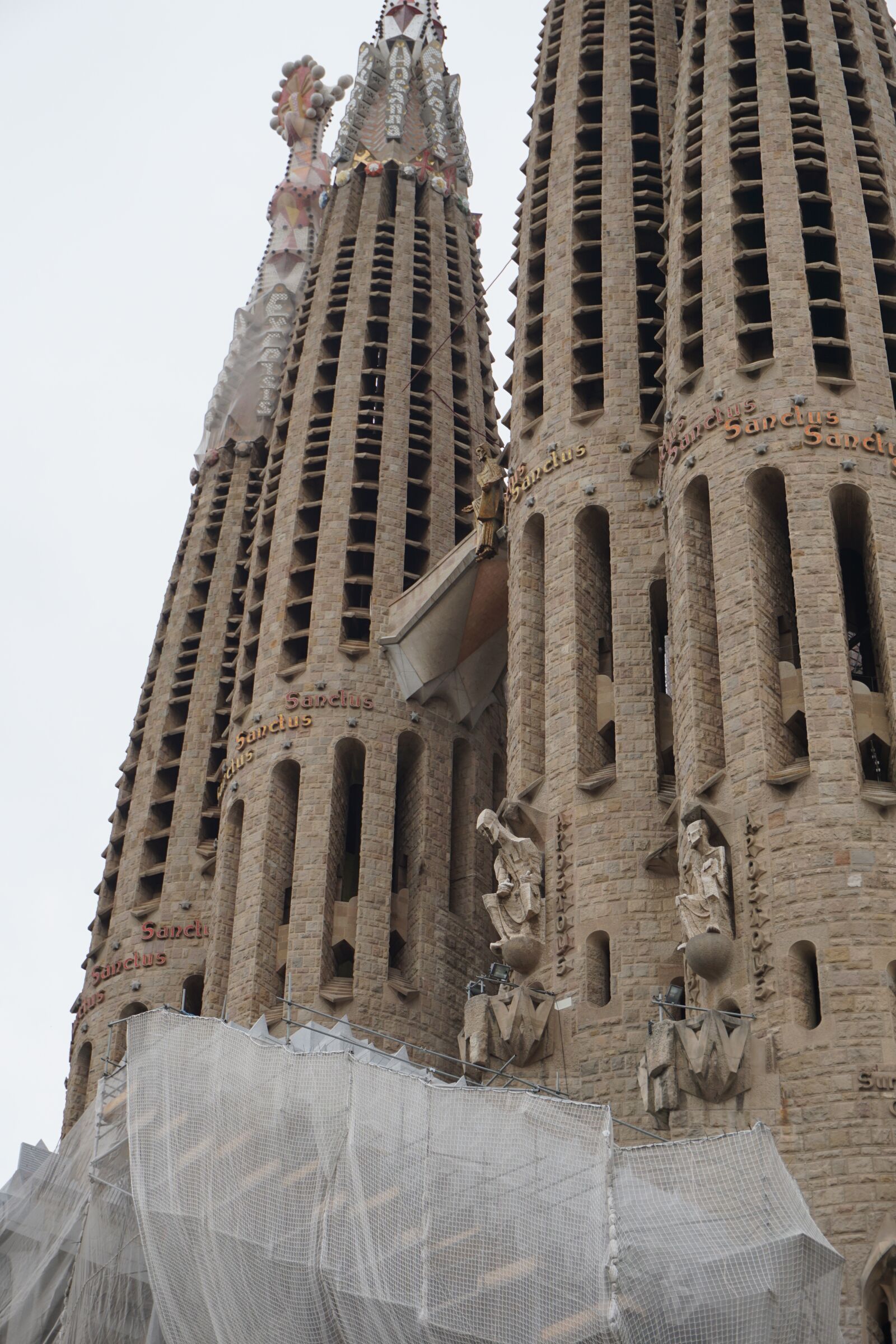 Sony a6000 sample photo. Barcelona, this style, cathedral photography
