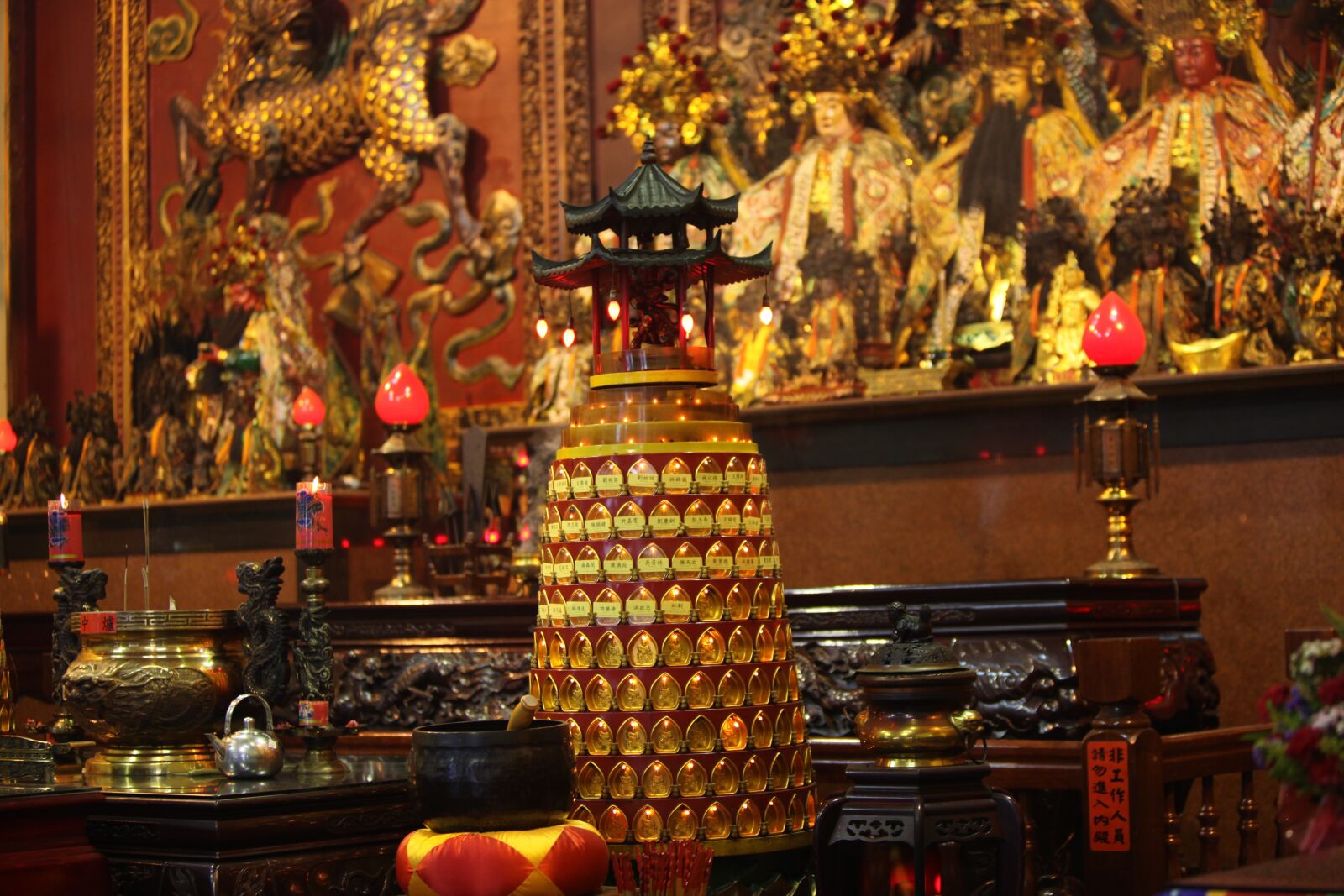 Canon EOS 5D Mark II sample photo. Taichung wufeng day was photography